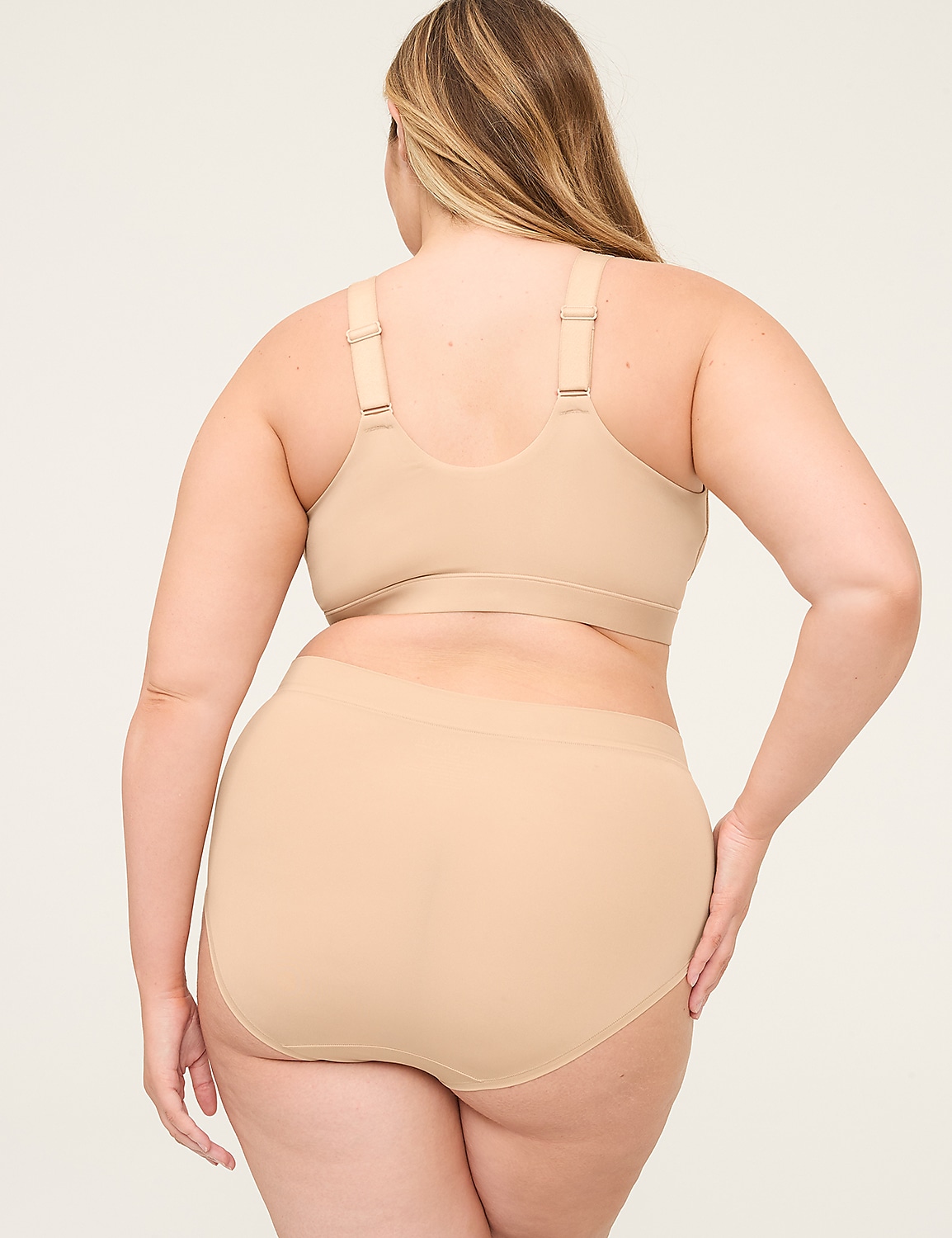 Comfort Bliss&reg; Lightly Lined Front-Close No-Wire Bra Product Image 2