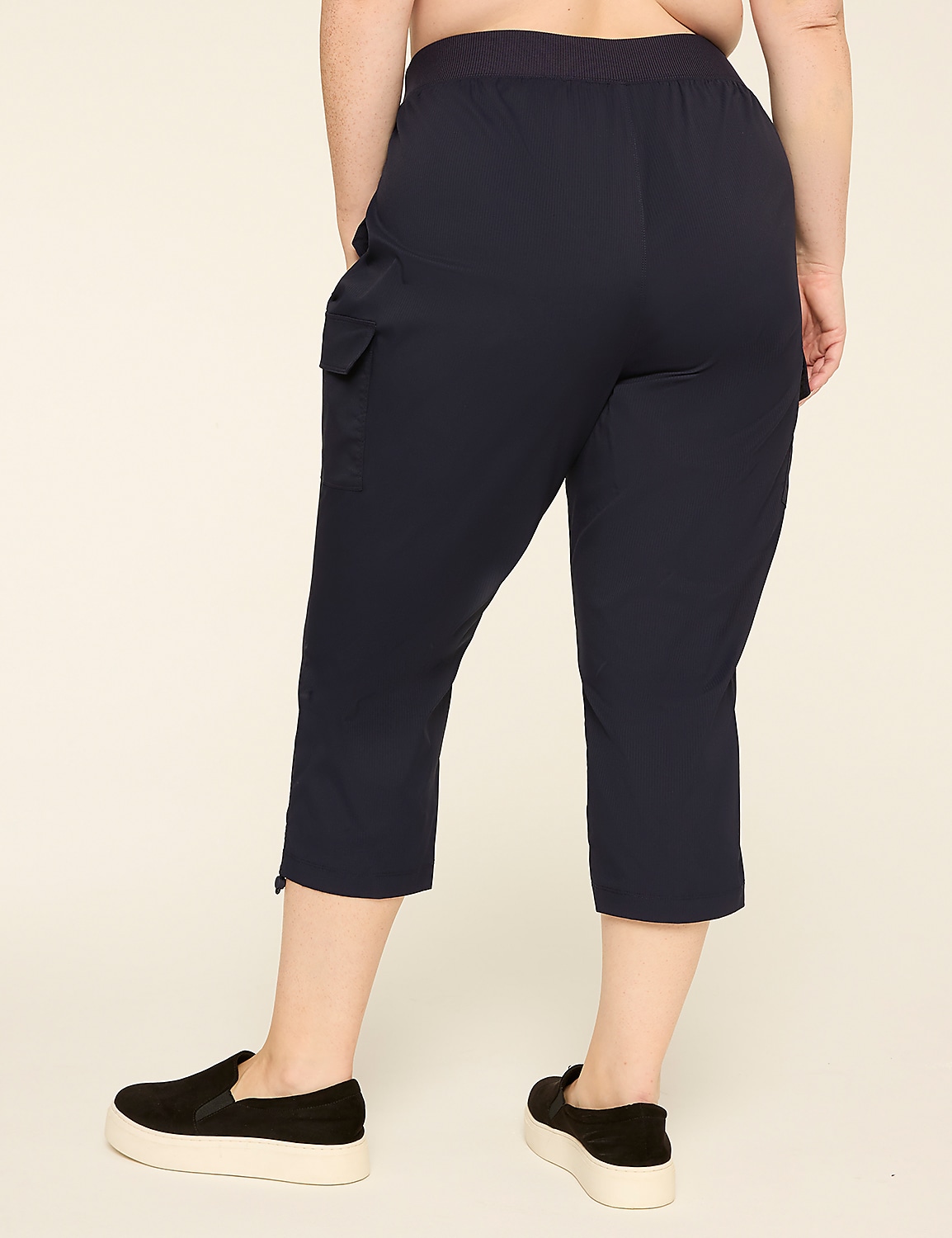 LIVI Stretch Woven Crop Pant Product Image 4