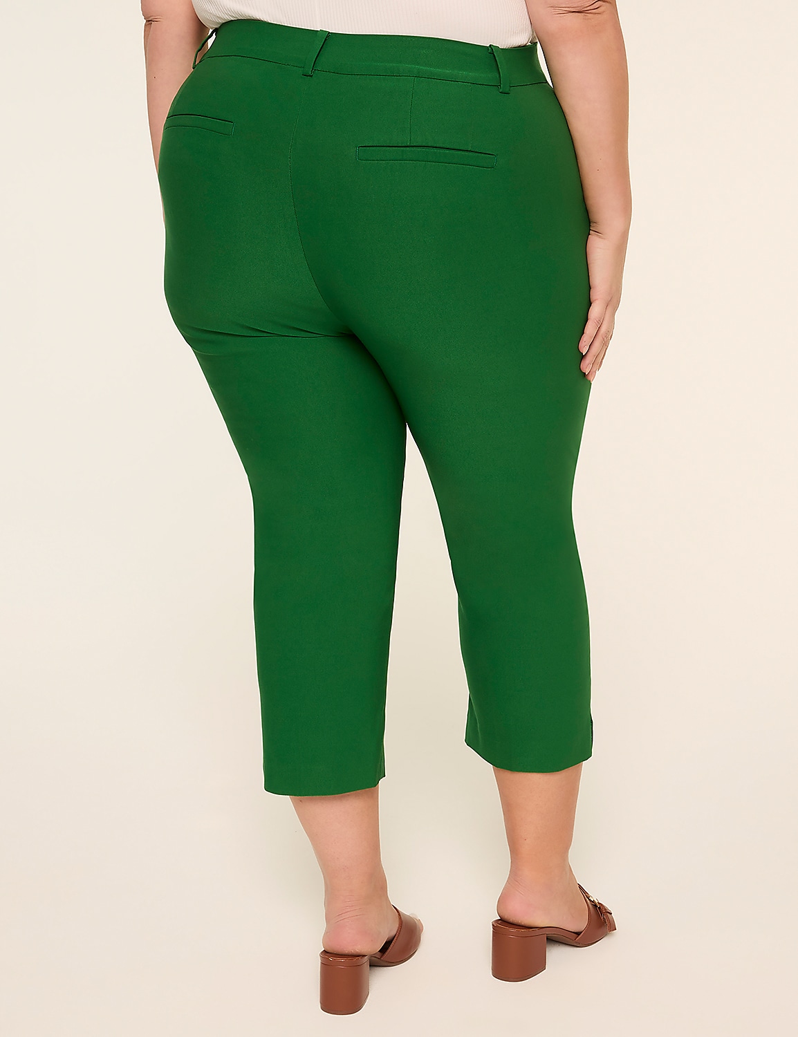 4-Season Slim Capri Product Image 2