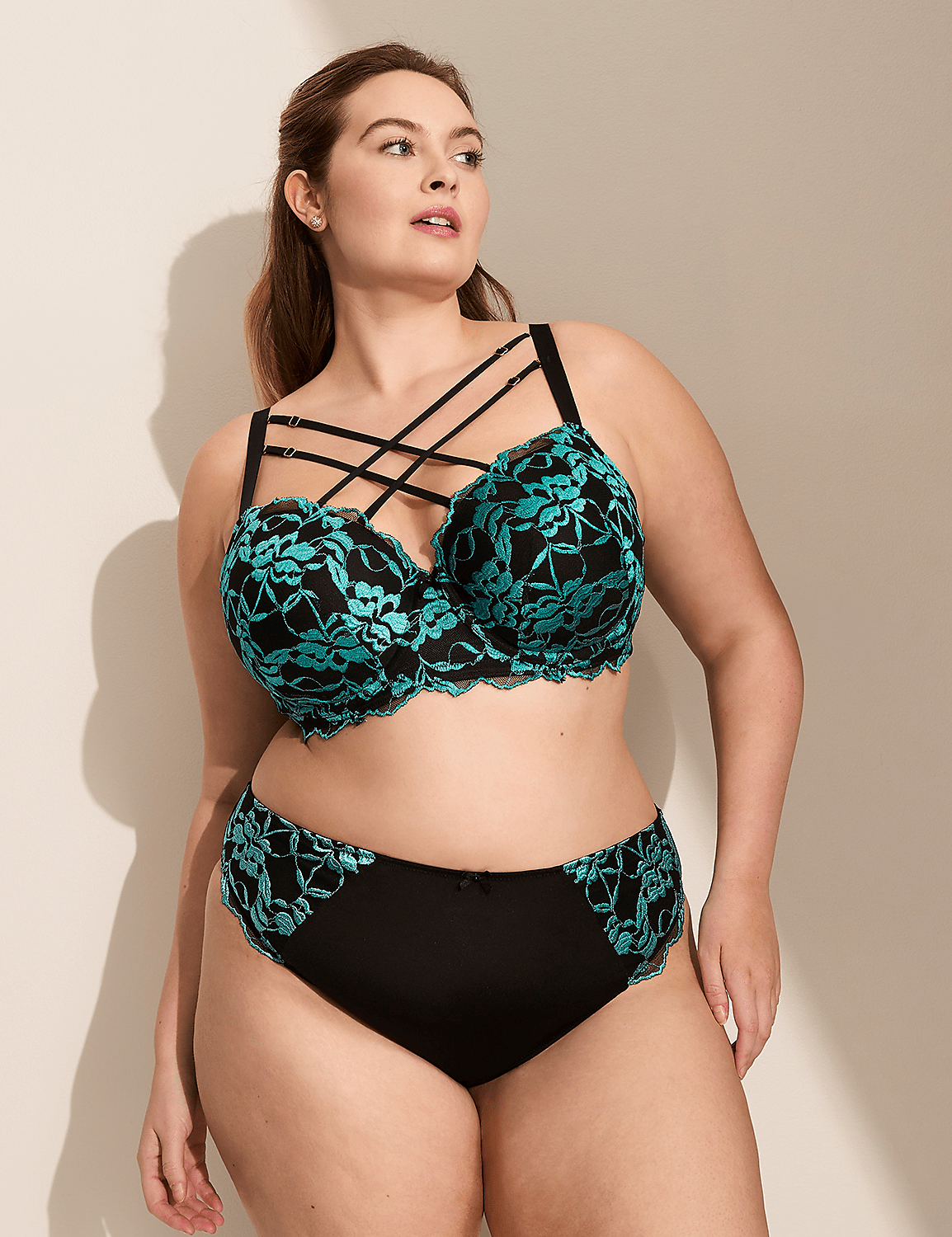 Strappy-Front Lace Boost Balconette Bra Product Image 4