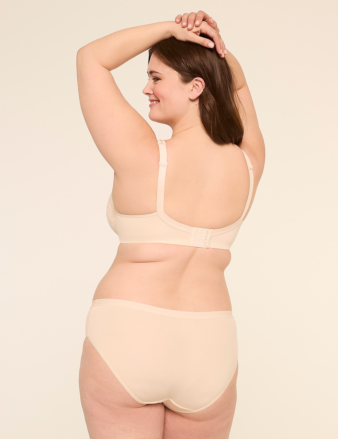 Lightest Lift&trade; Lightly Lined Full Coverage Bra Product Image 2