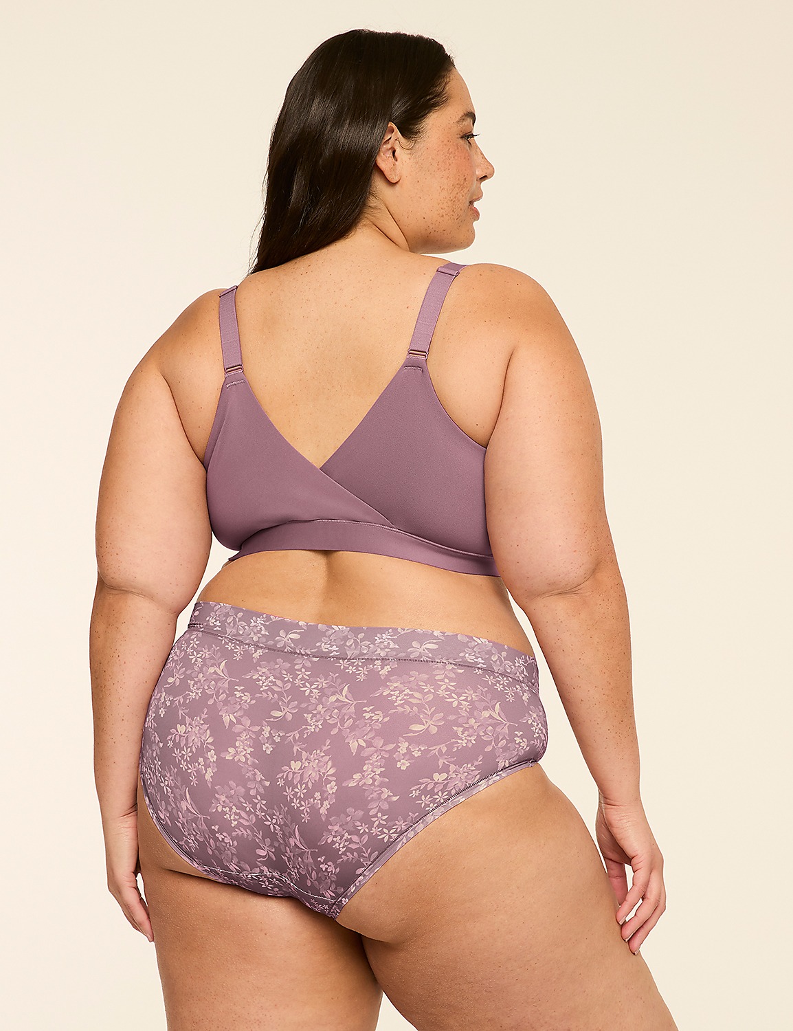 Comfort Bliss&reg; No-Wire Lounge Bra Product Image 2