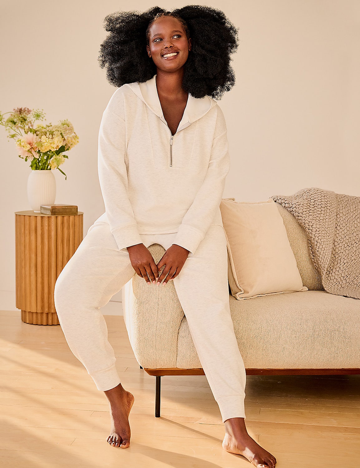LIVI Journey Hooded Half-Zip Sweatshirt Product Image 4