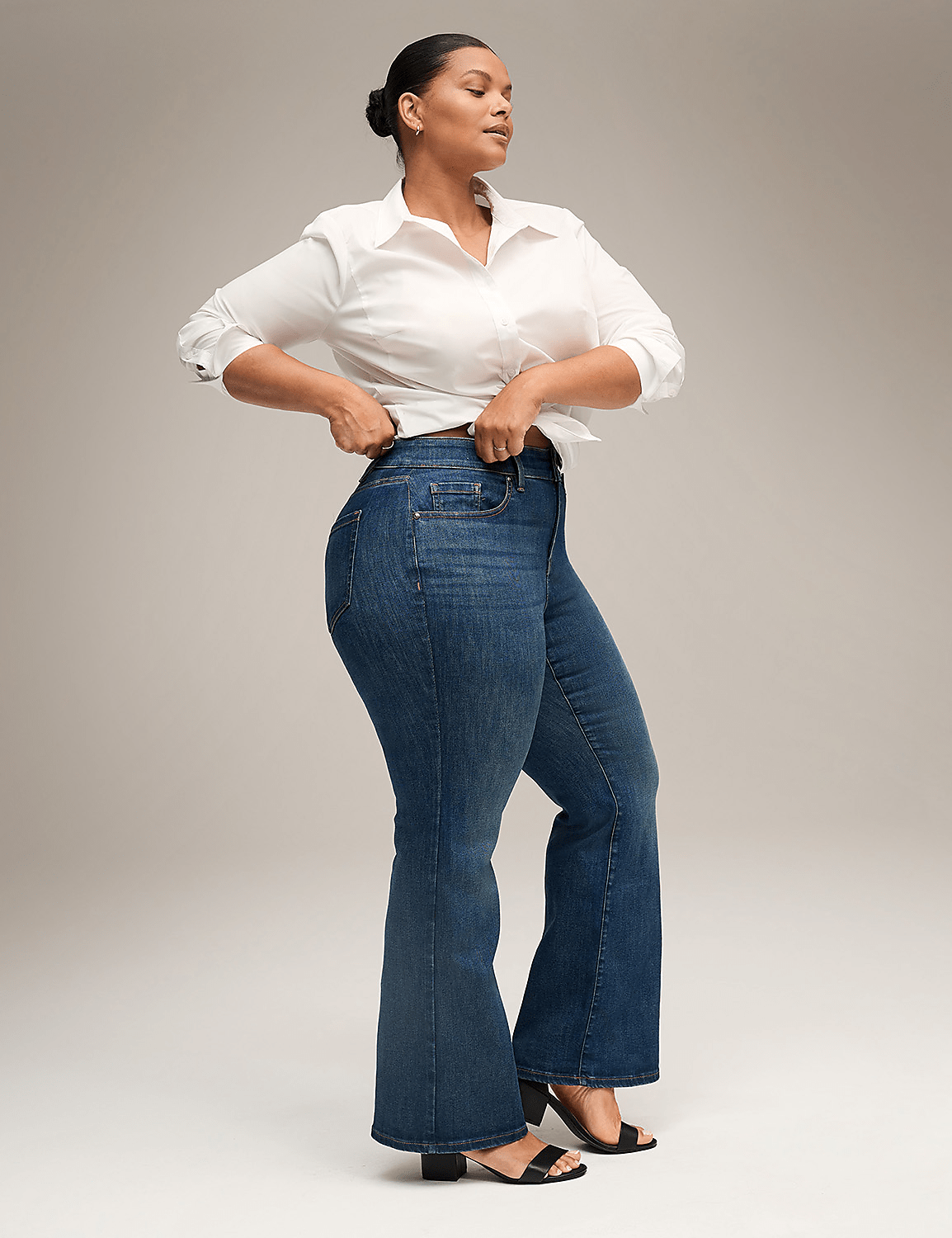 No-Gap Curvy Fit High-Rise Boot Jean Product Image 4