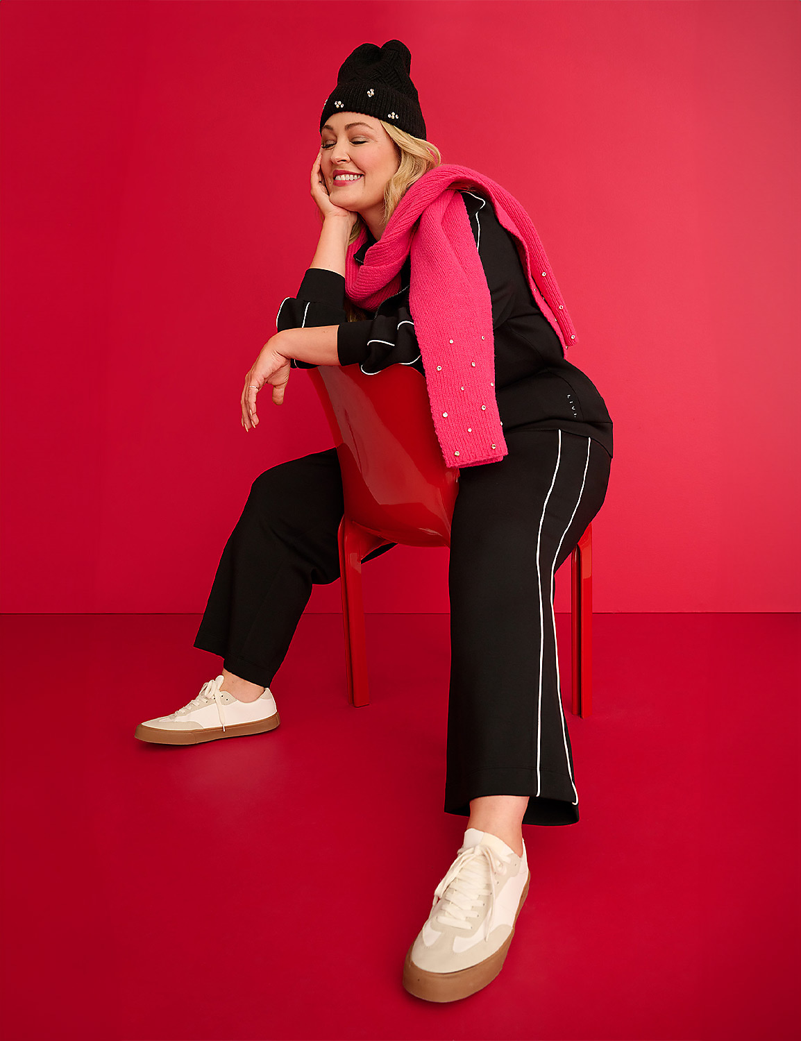 LIVI Journey Straight Leg Pant Product Image 4