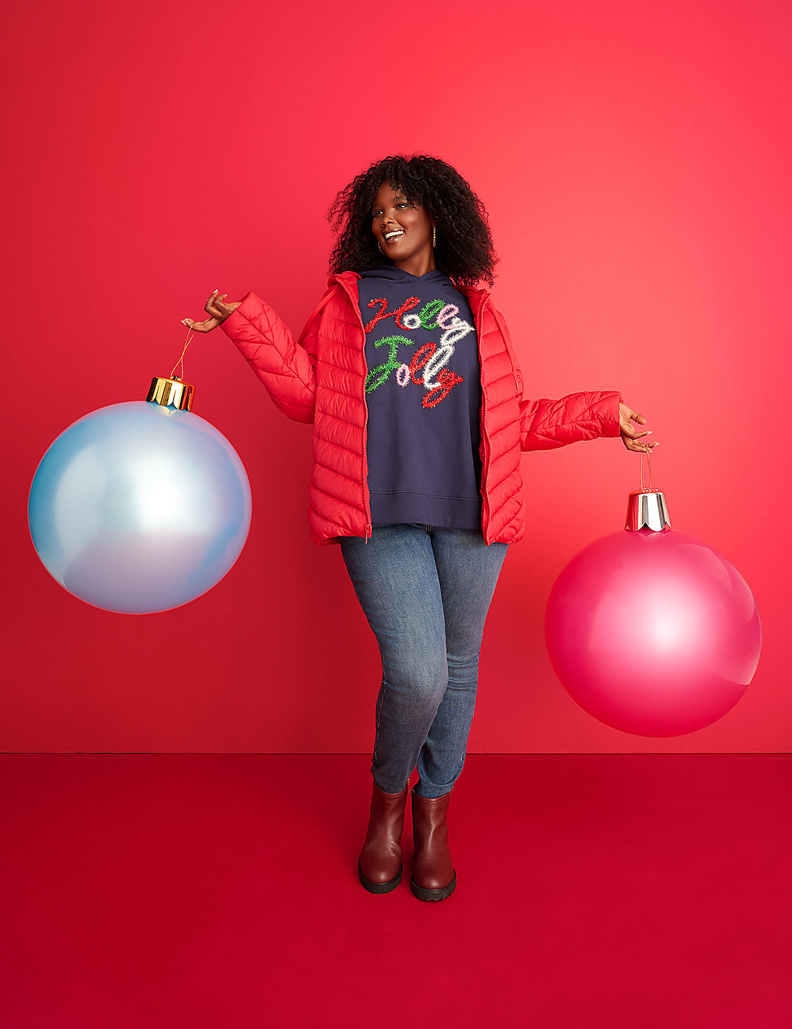 Relaxed Holly Jolly Graphic Hoodie Product Image 5