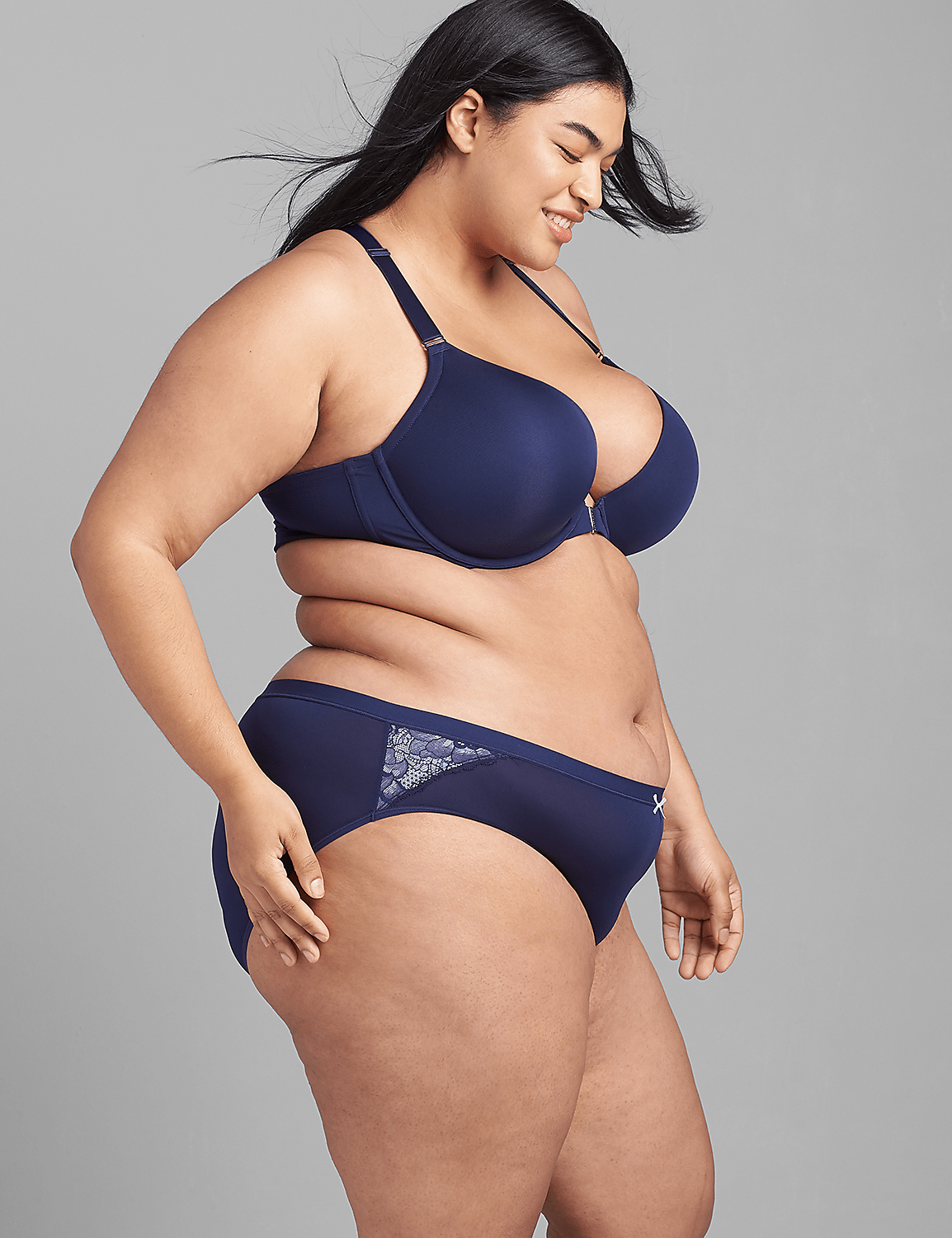 Front-Close Smooth Boost Plunge Bra Product Image 3