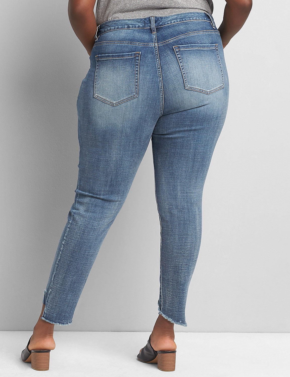 Signature Fit High-Rise Skinny Jean - Ripped Medium Wash Product Image 2
