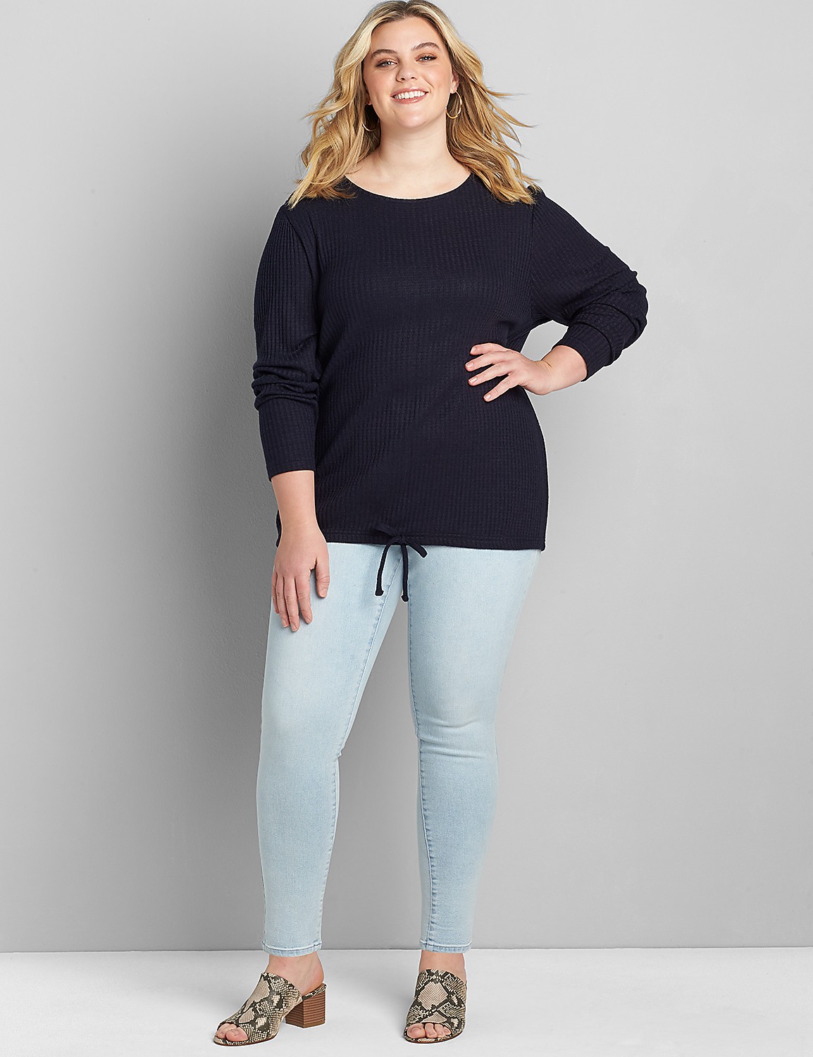 Signature Fit High-Rise Skinny Jean - Light Wash Product Image 3