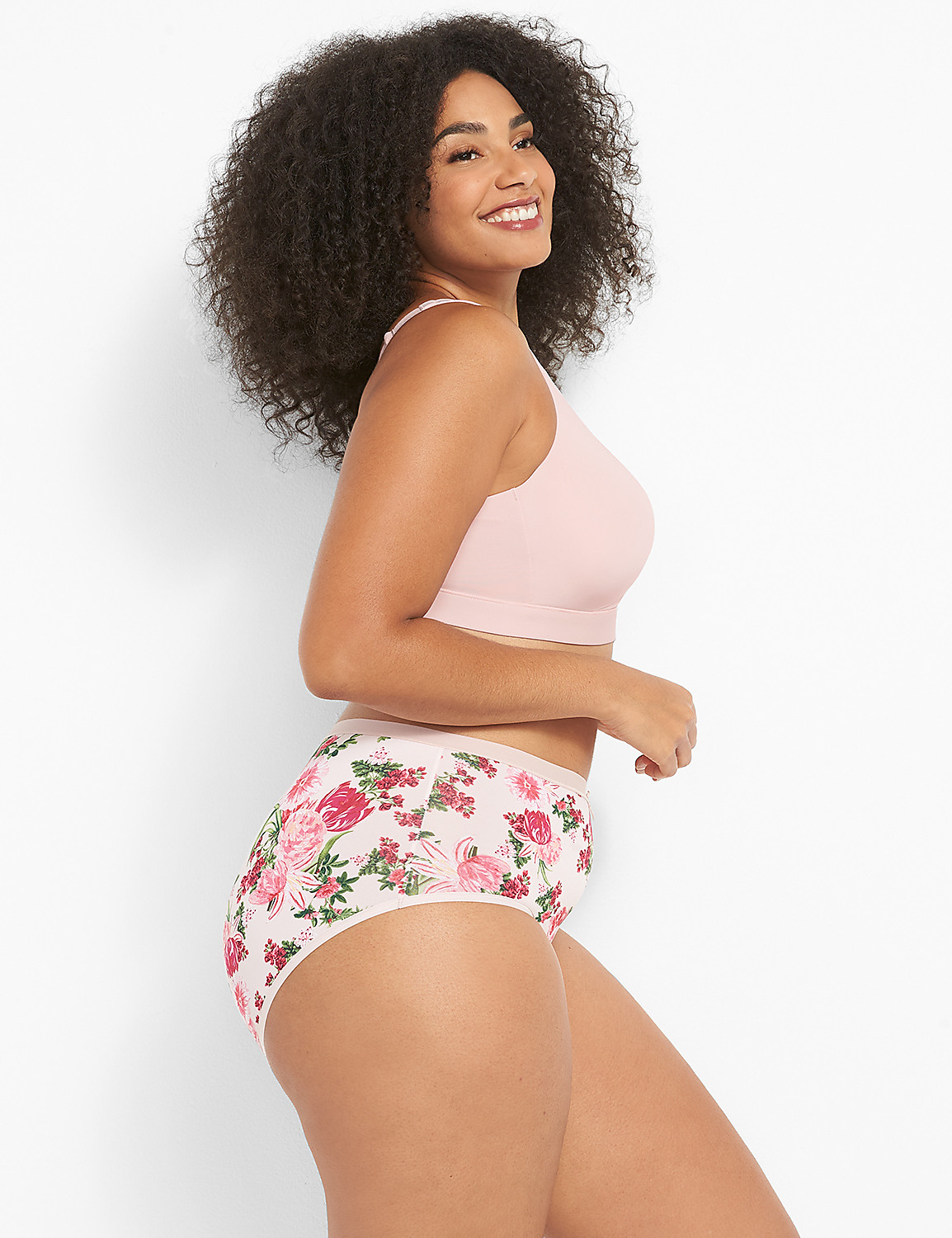 Comfort Bliss&reg; Lightly Lined No-Wire Bra Product Image 3
