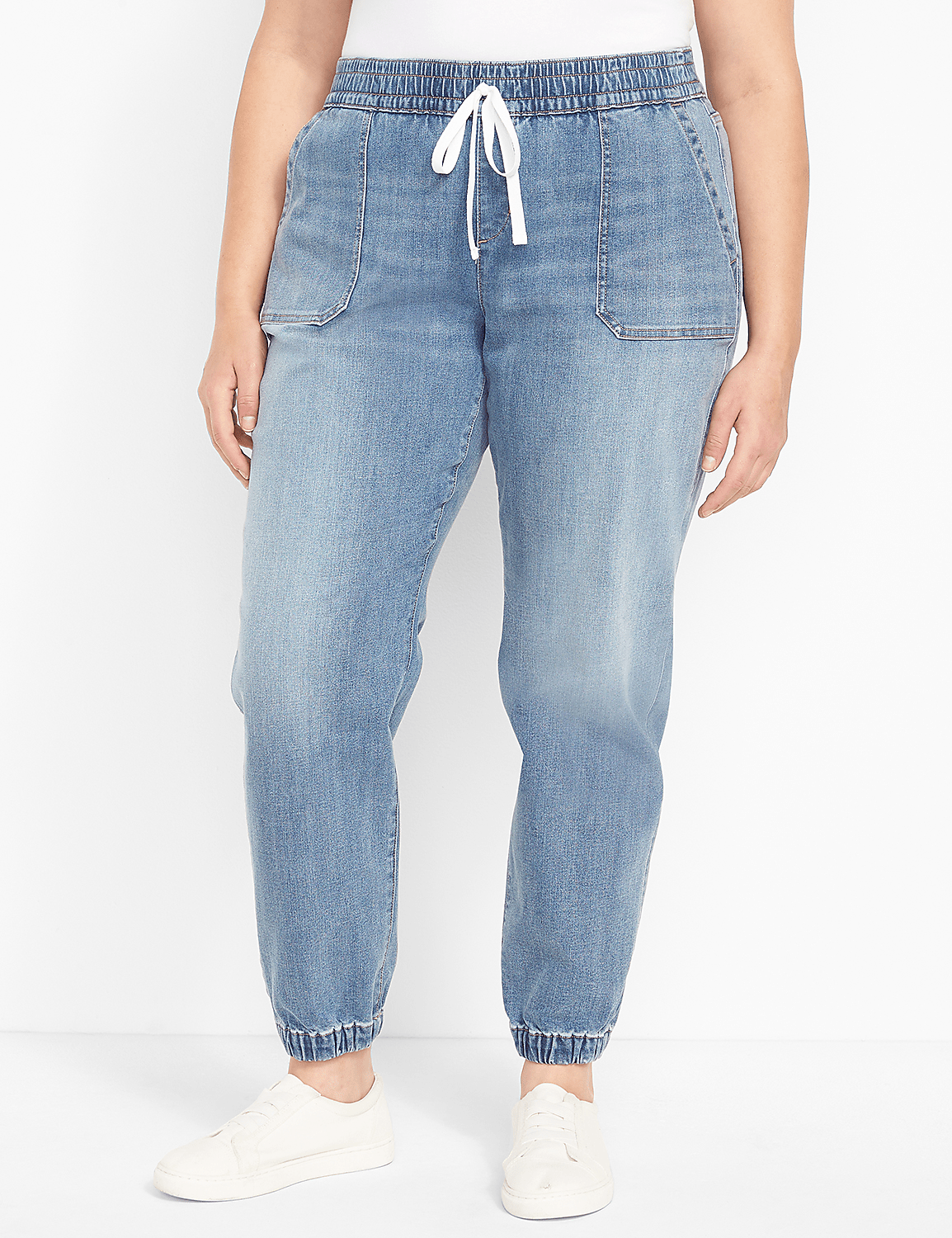 Pull-On Boyfriend Jogger Jean - Light Wash Product Image 3