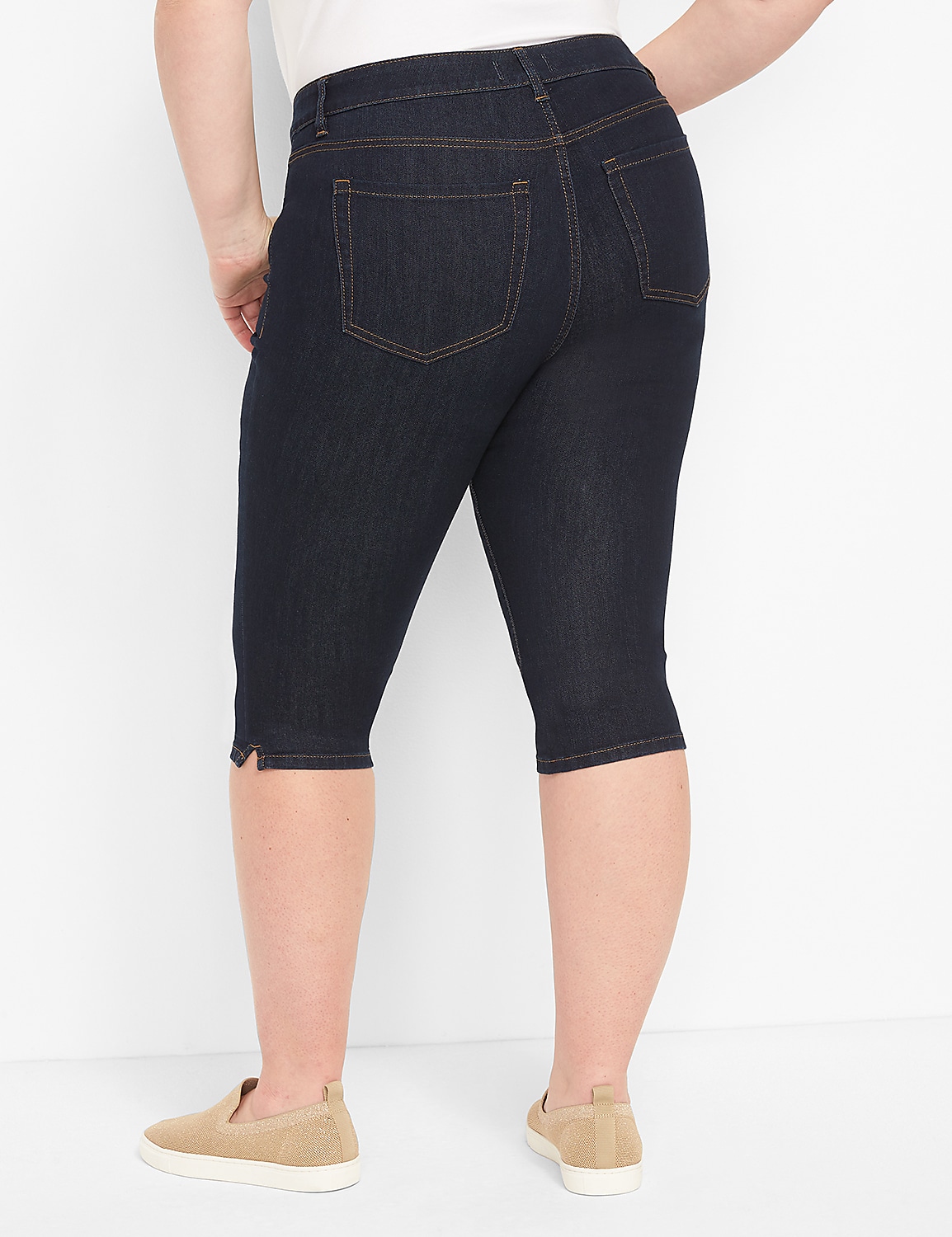 Signature Fit Pedal Jean - Rinse Dark Wash Product Image 2