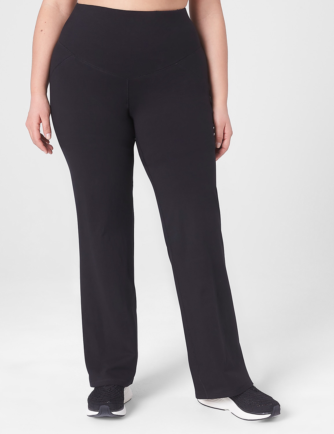 LIVI Smoothing Control Tech Bootcut Pant Product Image 1