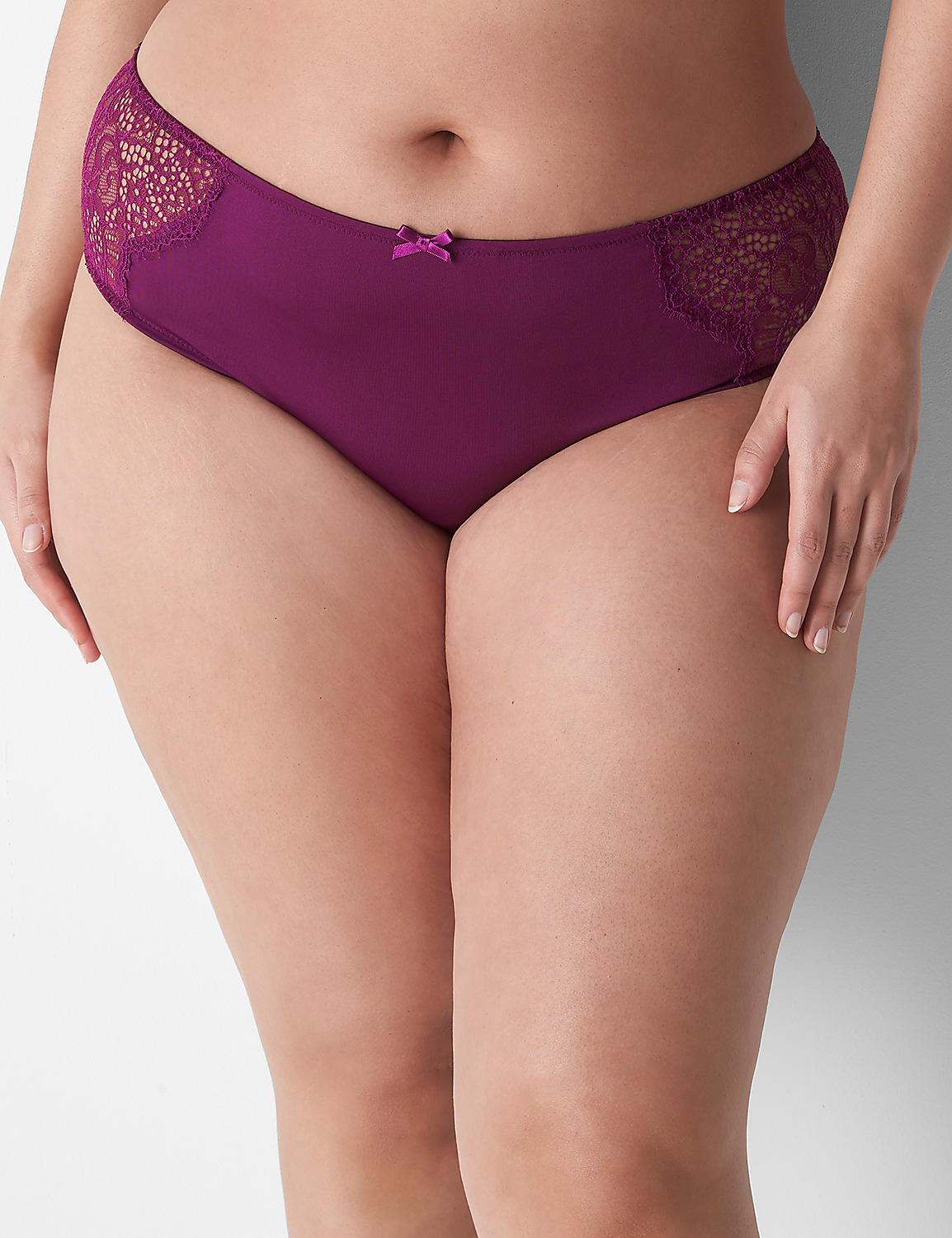 Strappy Lace Open-Back Panty Product Image 2