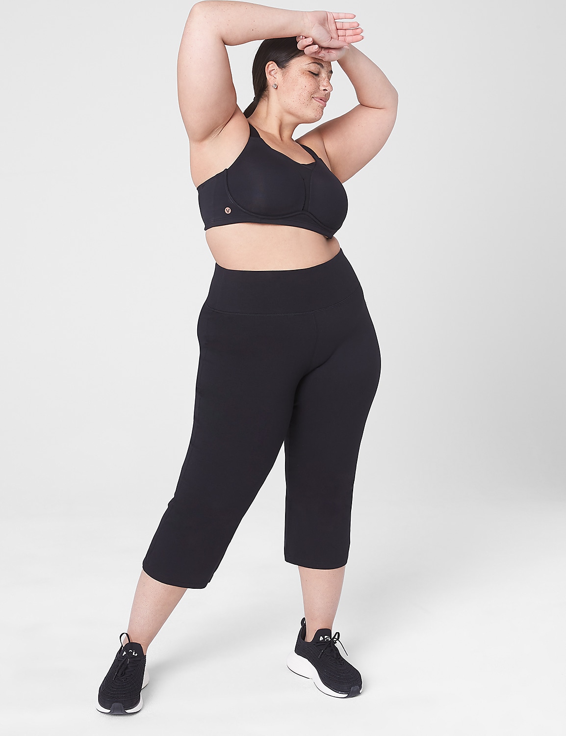 LIVI Wireless Medium-Impact Wicking Sports Bra Product Image 1