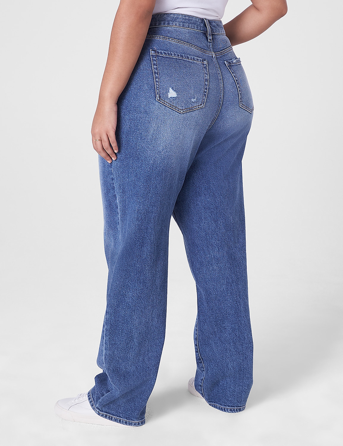 Signature Fit 90s Loose Straight Jean Product Image 2