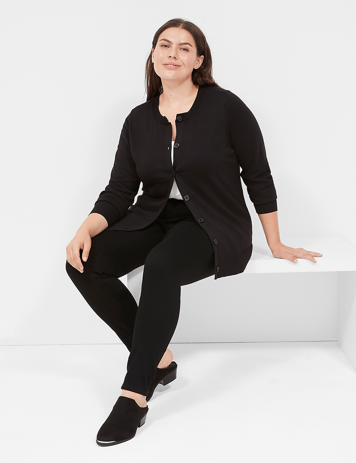 Crew-Neck Button-Front Cardigan Product Image 3