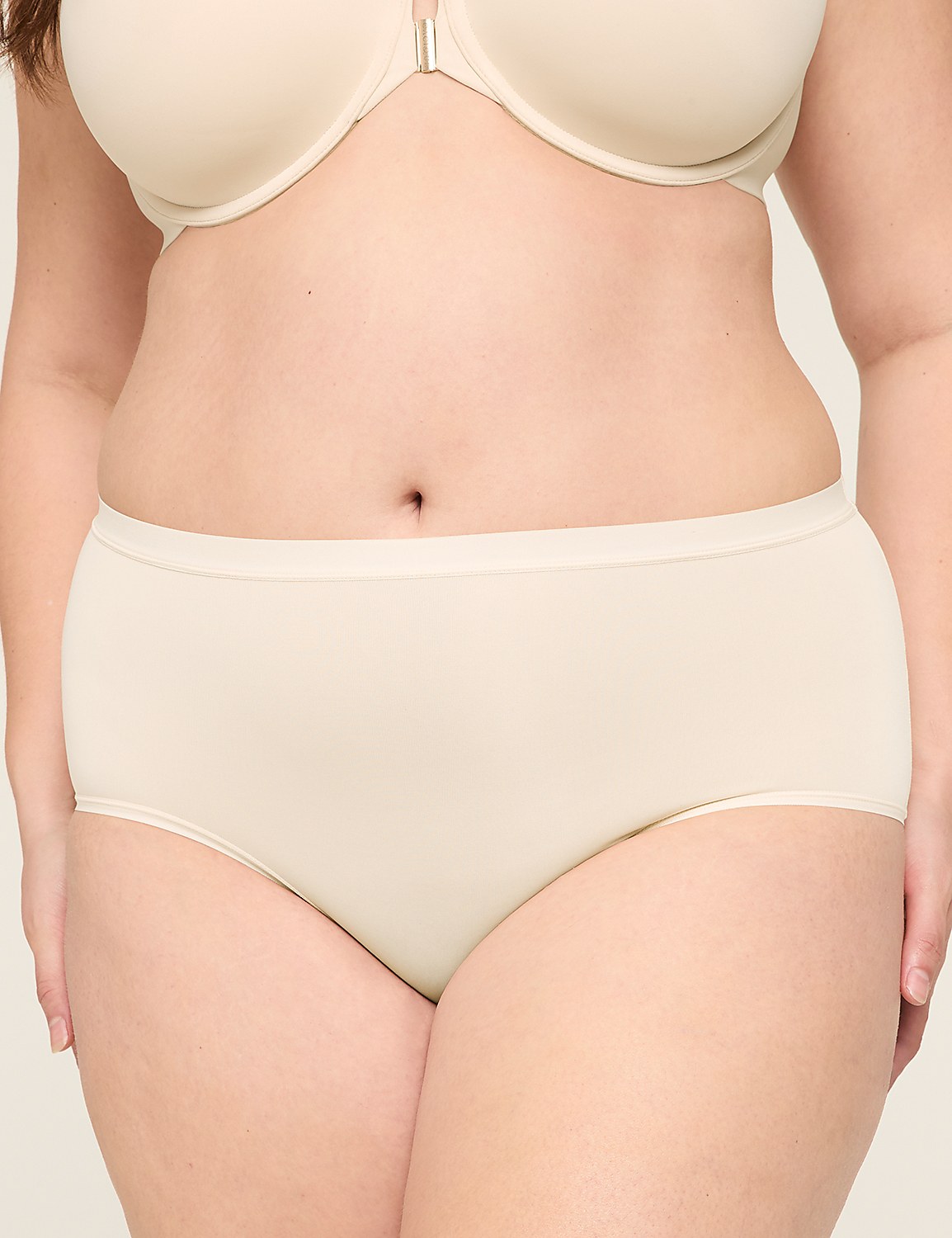 No-Show Full Brief Panty Product Image 1