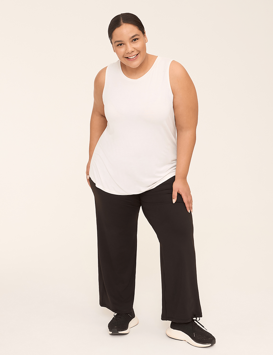 LIVI High-Rise LIVI Soft Wide Leg Pant Product Image 3