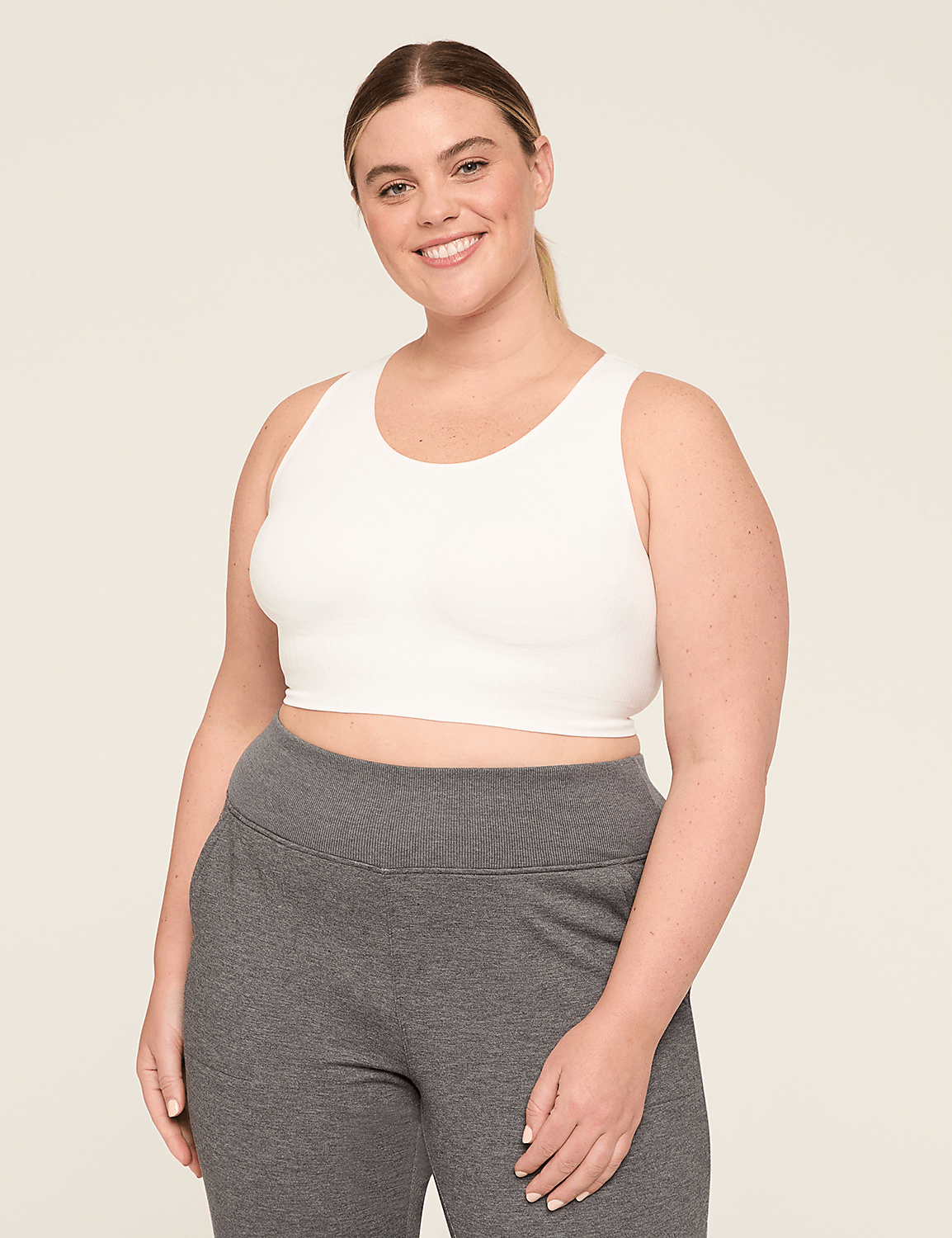 LIVI Wireless Medium-Impact Seamless Sports Bra Product Image 1