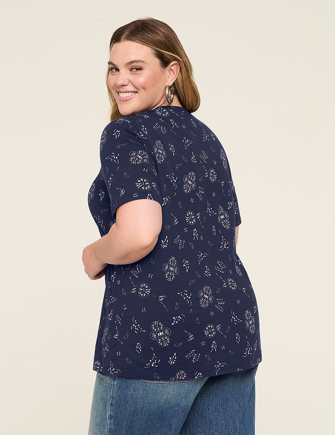 Perfect Sleeve Crew-Neck Tee Product Image 2