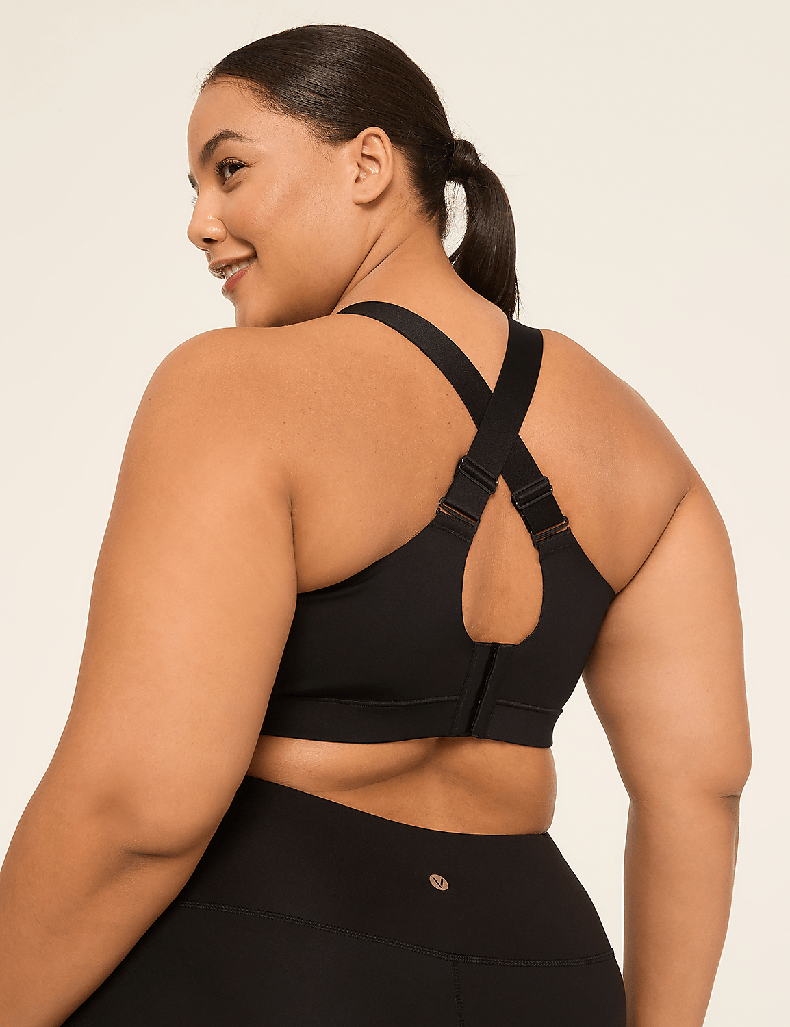 Cacique Totally Smooth Medium-Impact Wireless Sports Bra Product Image 4