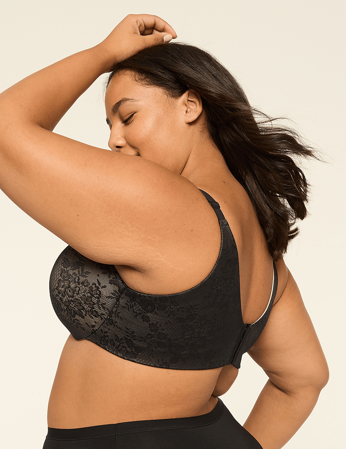 Invisible Lace Backsmoother Lightly Lined Full Coverage Bra Product Image 3
