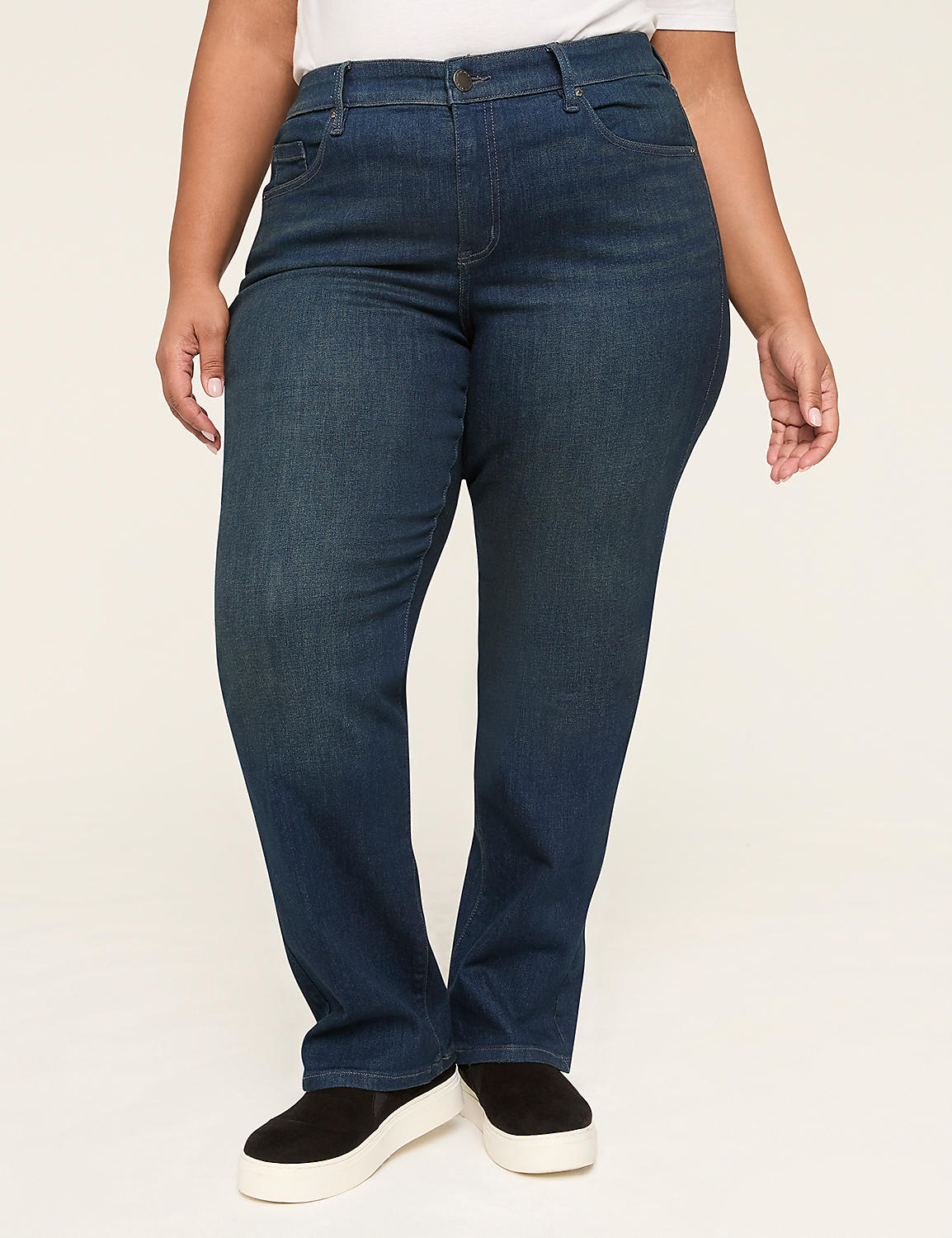360 Flex Signature Fit Straight Leg Jean Product Image 1