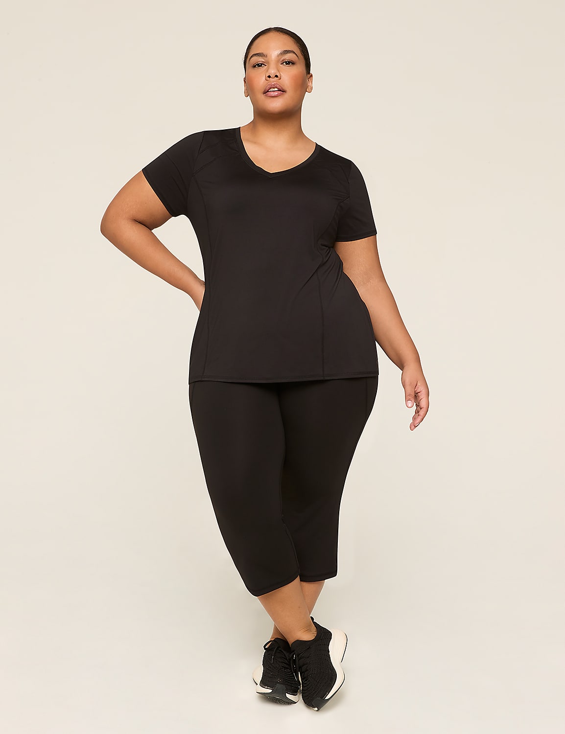 LIVI Wicking Active Tee Product Image 3