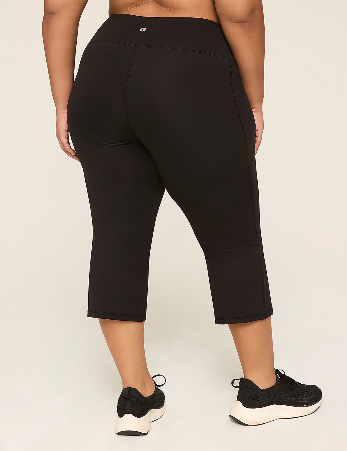 LIVI Signature Stretch Bootcut Capri Product Image 2