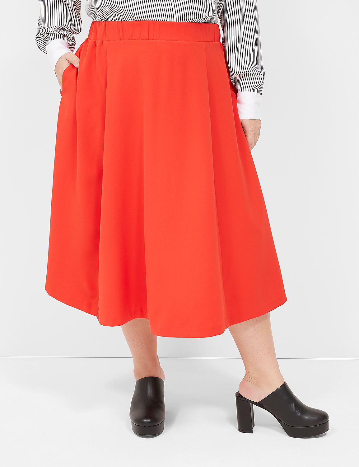 Lena Skirt Product Image 1