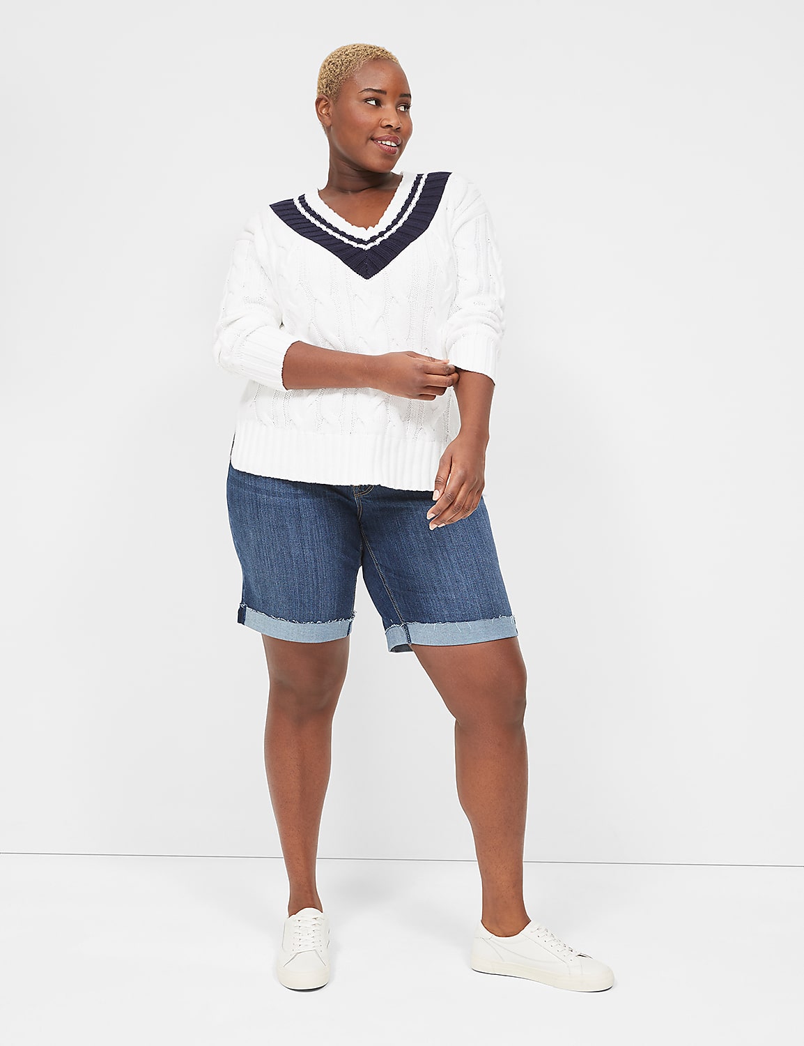 Seven7 Bermuda Jean Short With Back Pocket Embroidery Product Image 3