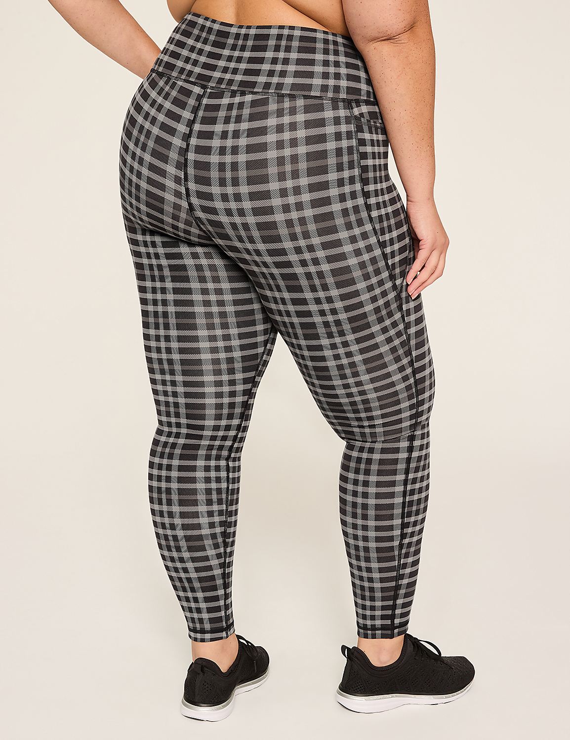 LIVI High-Rise LIVI Soft 7/8 Legging Product Image 2