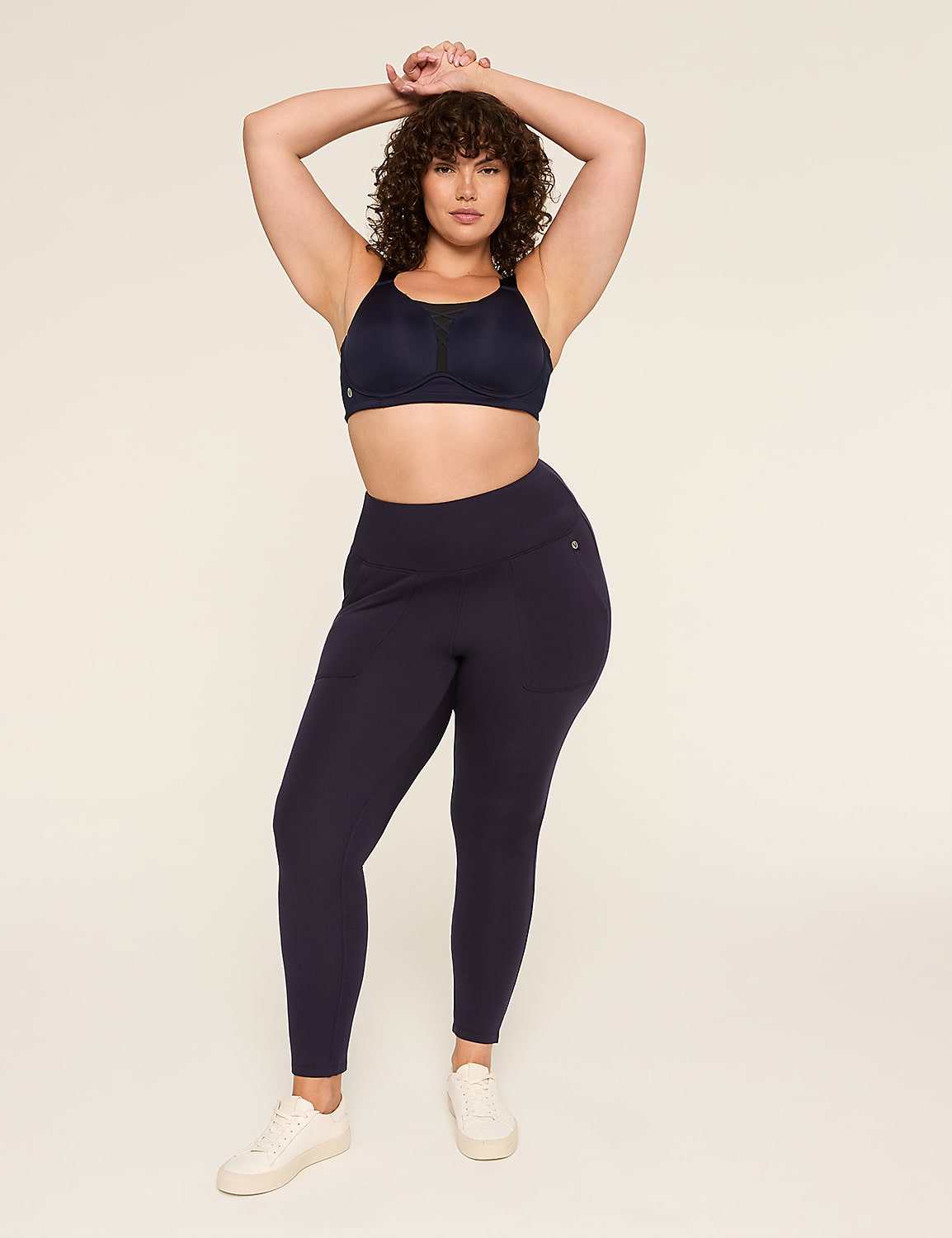 LIVI Wireless Medium-Impact Wicking Sports Bra Product Image 3