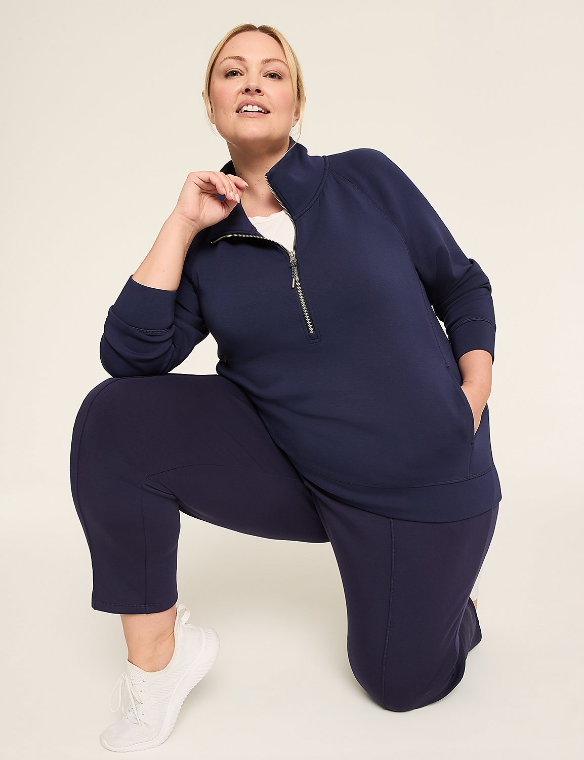 LIVI Journey Half-Zip Sweatshirt Product Image 4
