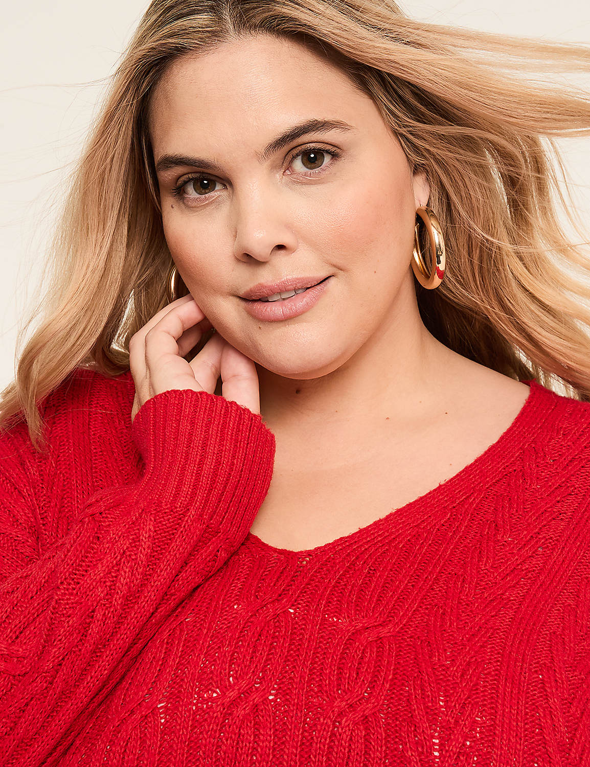 V-Neck Cable Knit Pullover Sweater Product Image 4