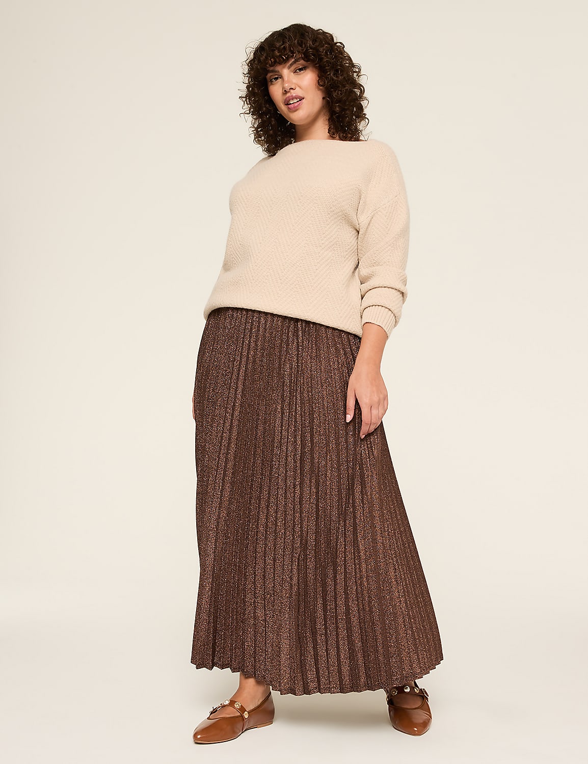 Pleated Metallic Knit Maxi Skirt Product Image 3