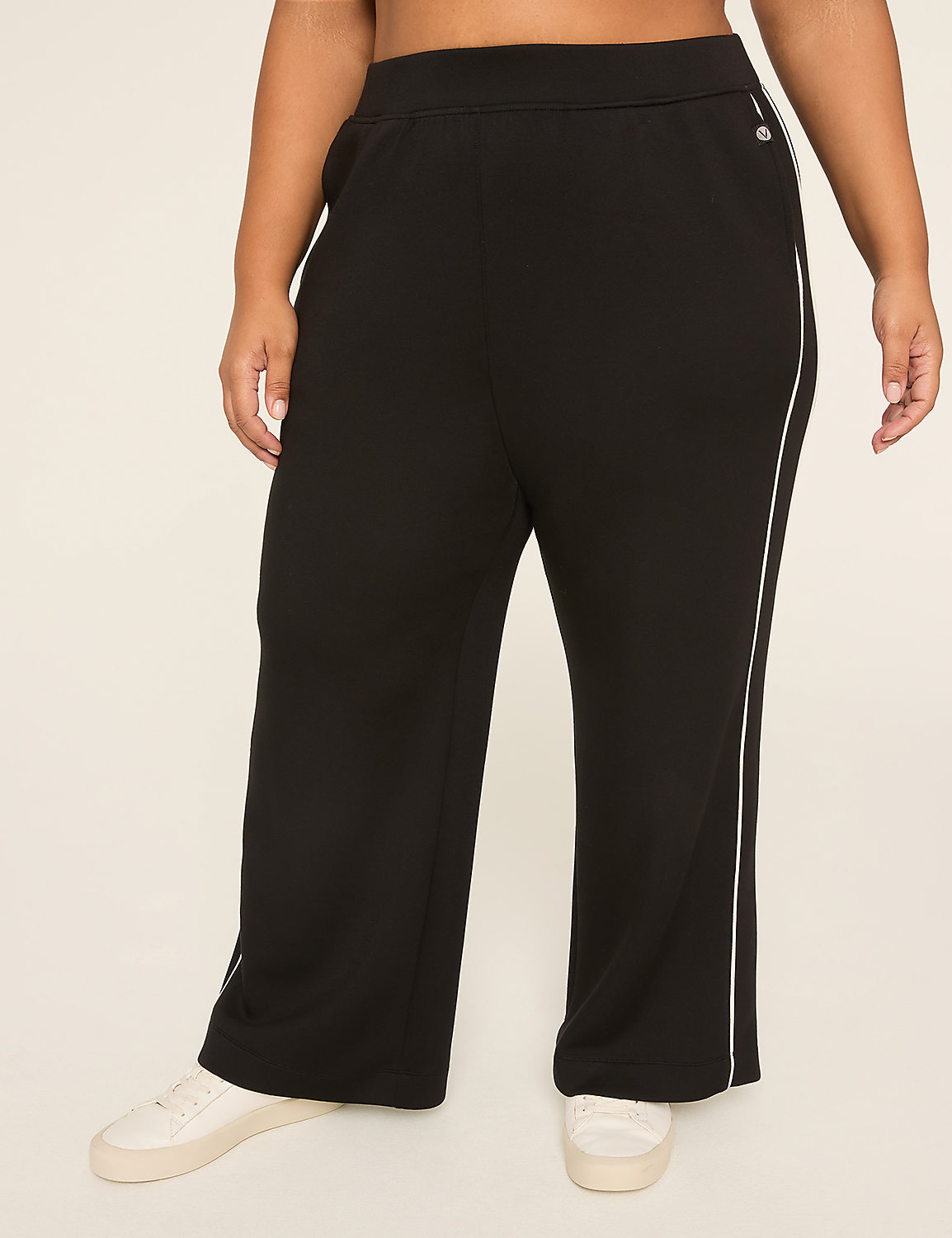 LIVI Journey Straight Leg Pant Product Image 1