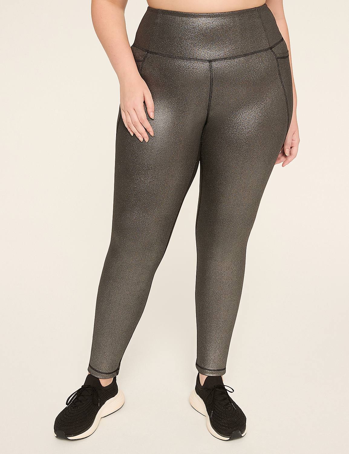 LIVI High-Rise LIVI Soft Shine 7/8 Legging Product Image 1