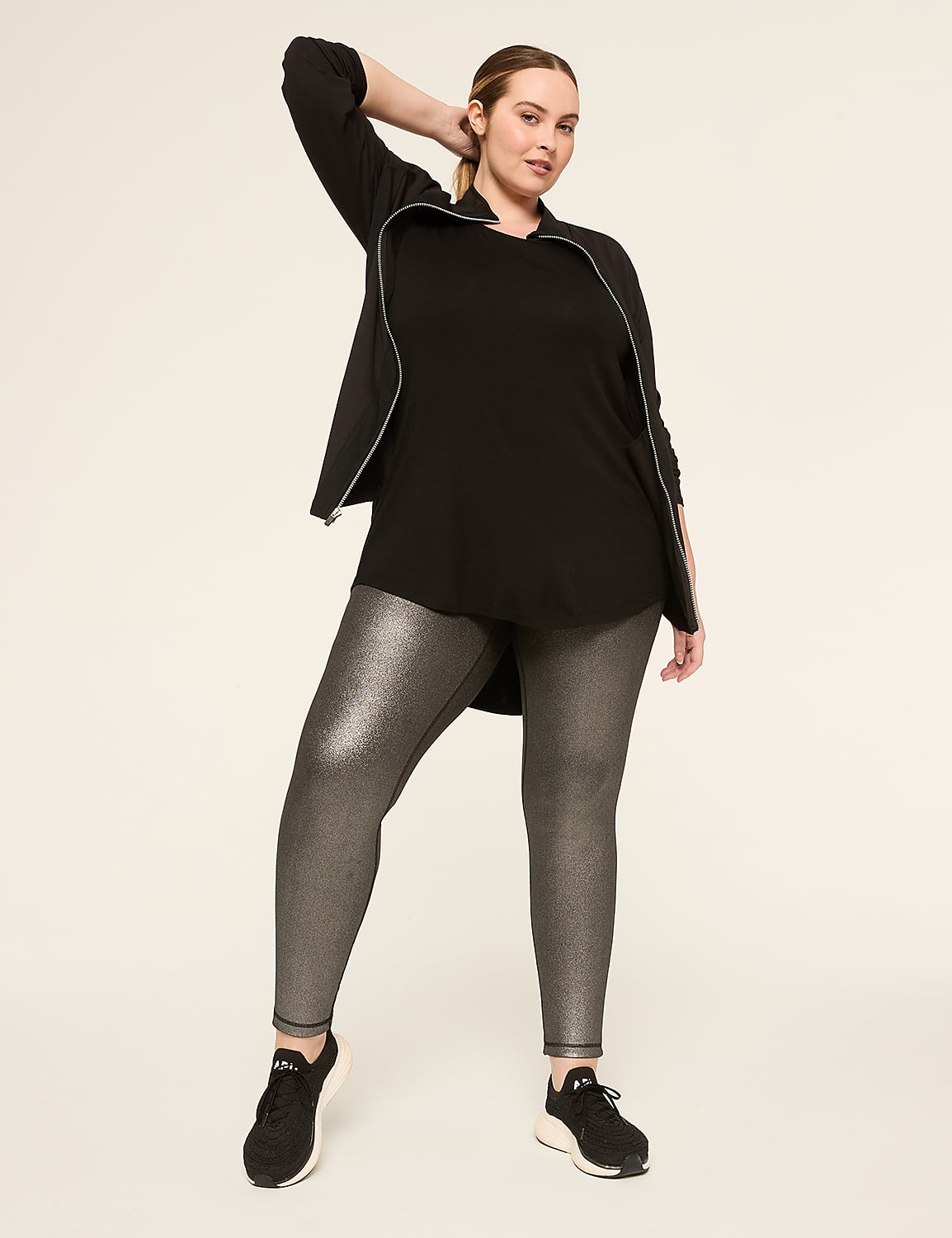 LIVI High-Rise LIVI Soft Shine 7/8 Legging Product Image 3