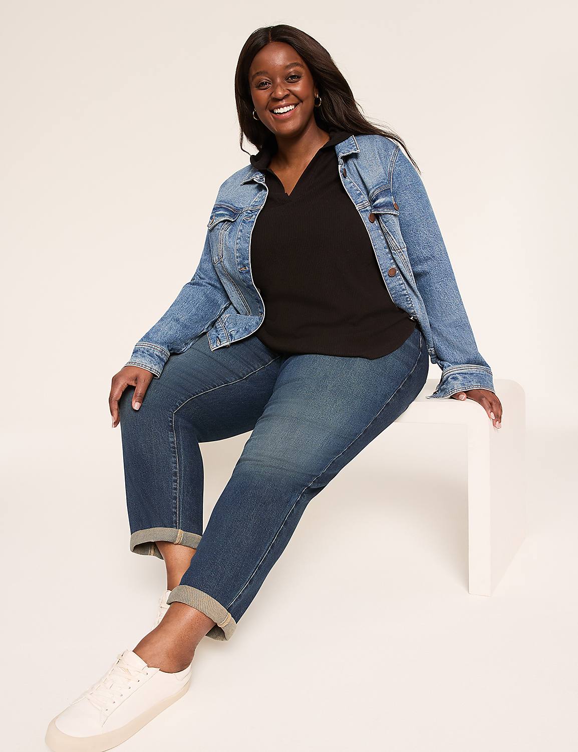 Notch-Neck Curved-Hem Hoodie Top - thumbnail 3