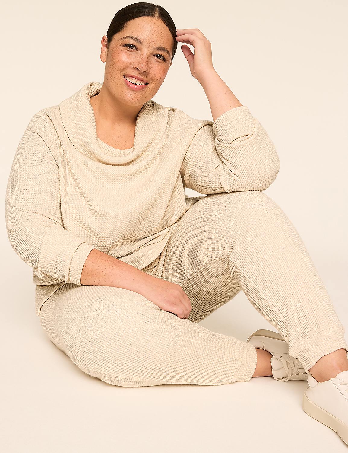 LIVI Shine Waffle Cowlneck Sweatshirt Product Image 3