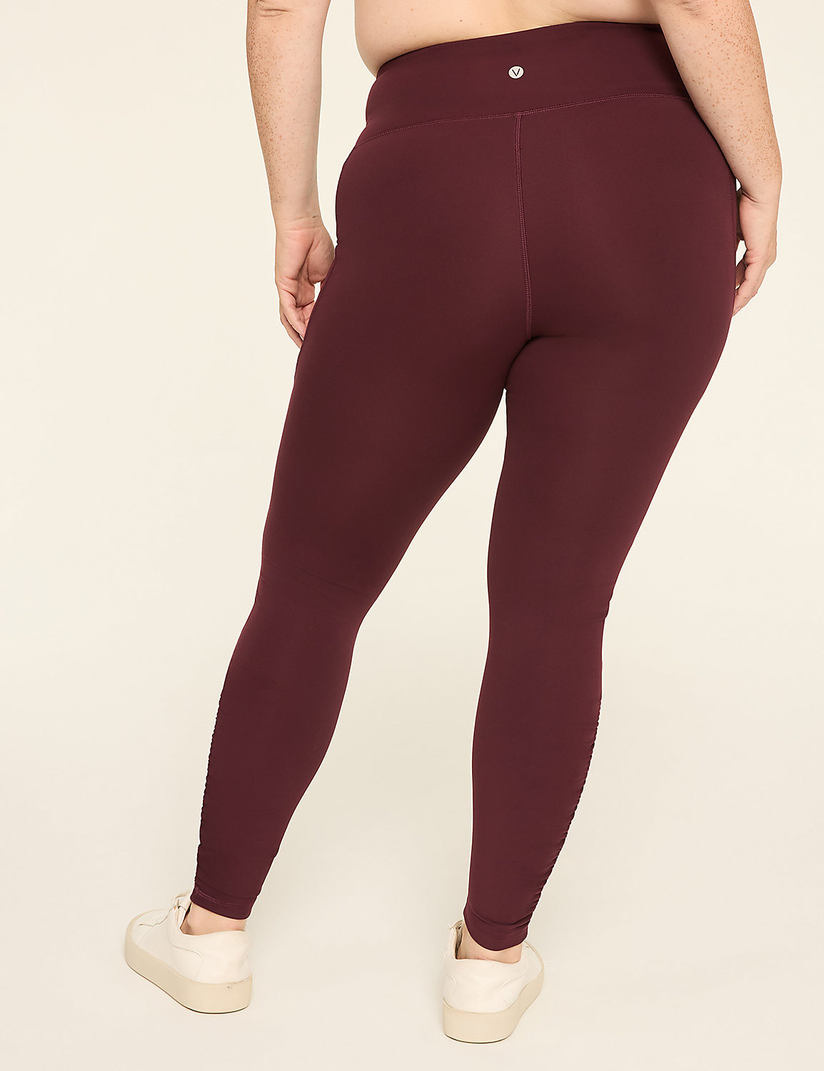 LIVI High-Rise LIVI Soft Ruched 7/8 Legging Product Image 2
