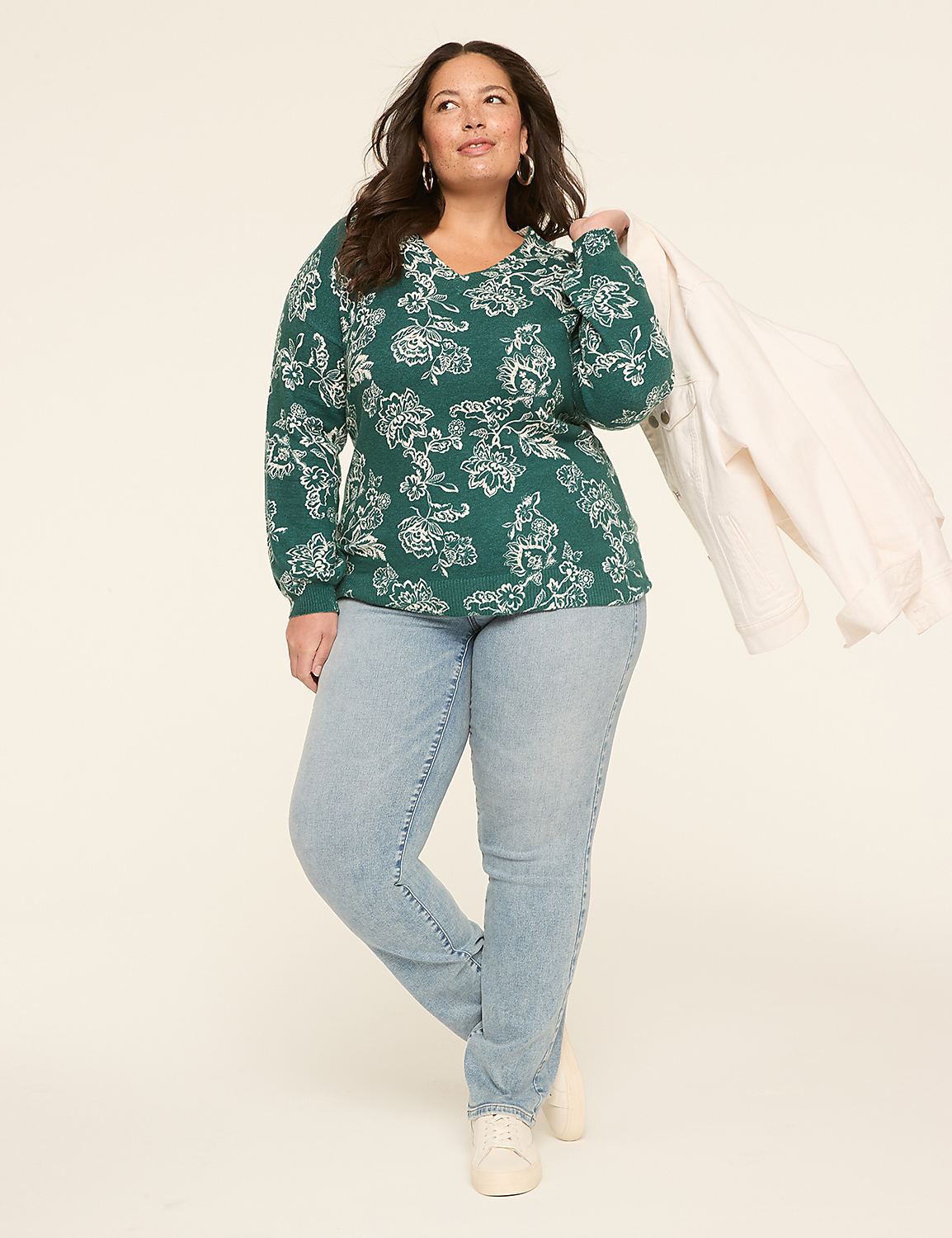 Long-Sleeve V-Neck Pullover Sweater Product Image 3
