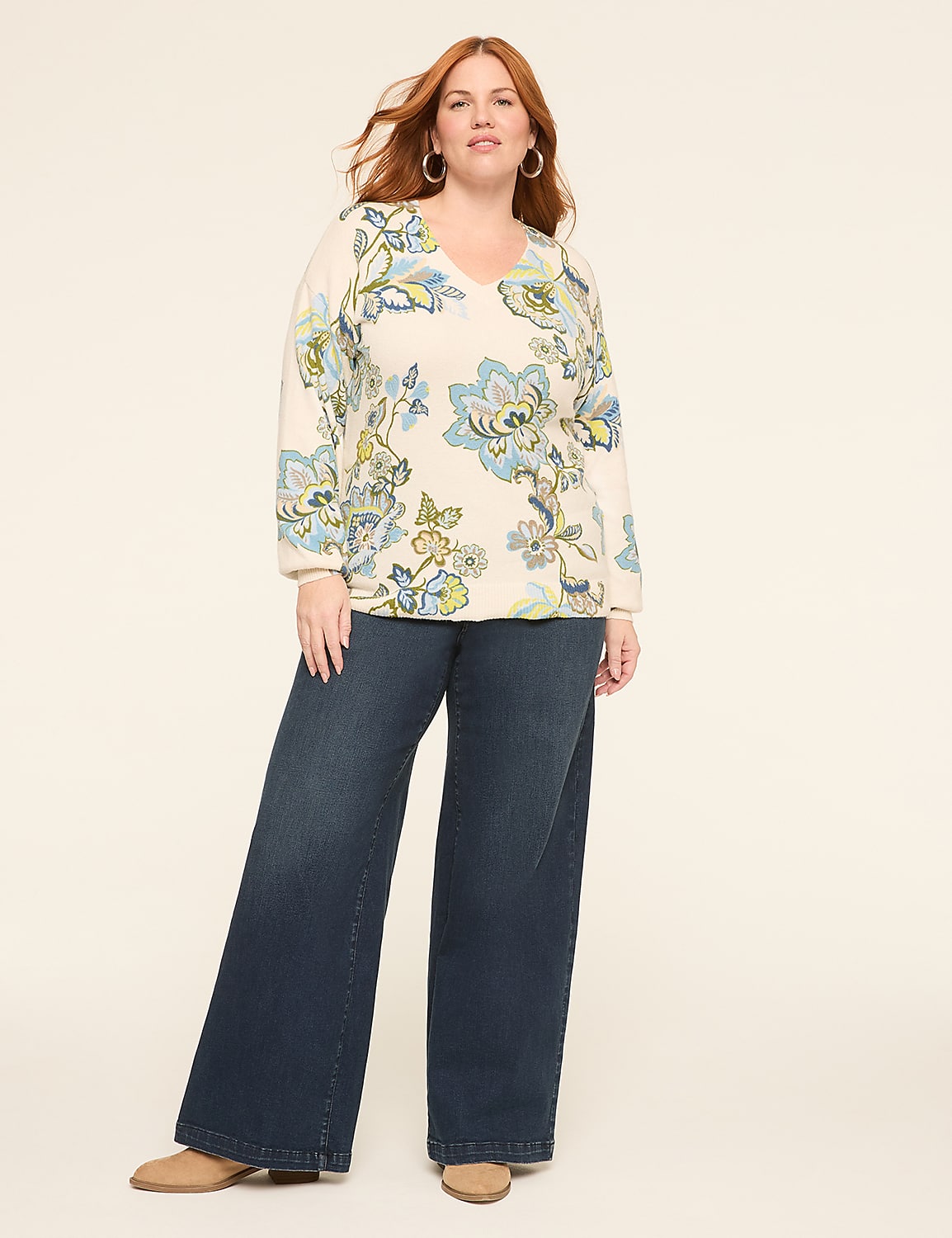 Long-Sleeve V-Neck Pullover Sweater Product Image 3