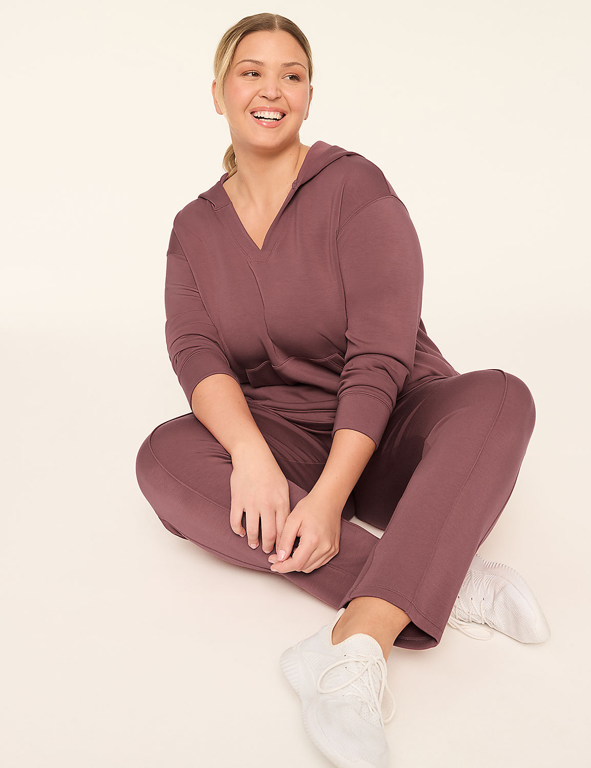 LIVI High-Rise Journey Tapered Pant Product Image 4