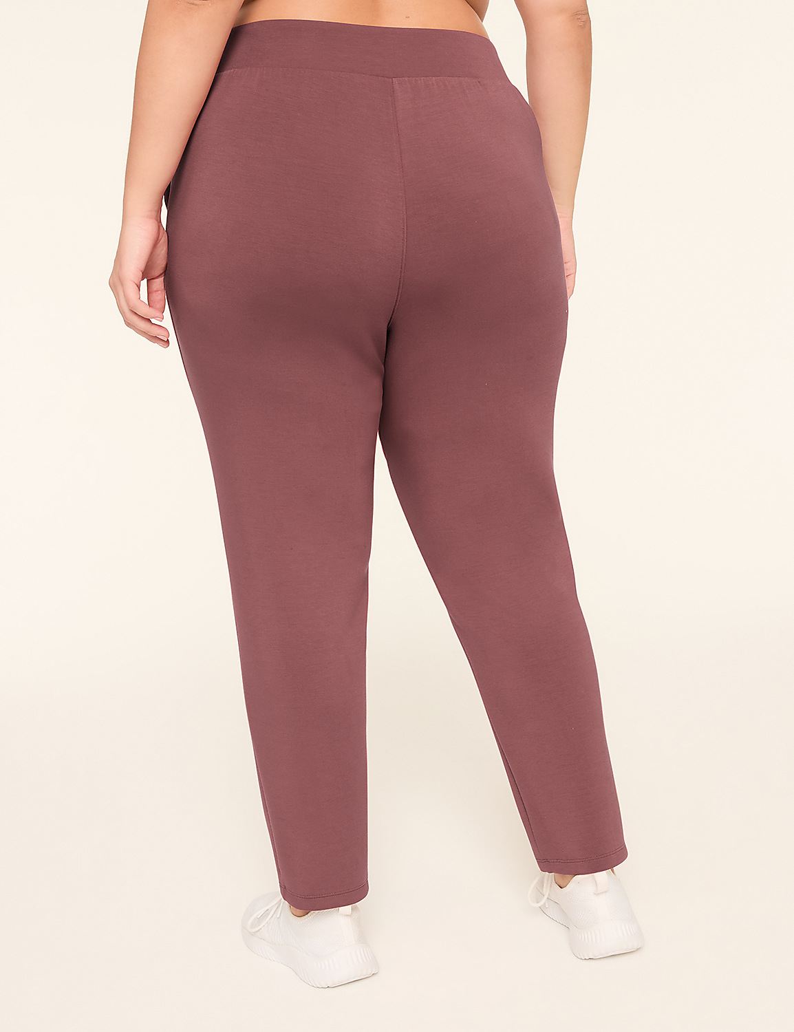 LIVI High-Rise Journey Tapered Pant Product Image 2