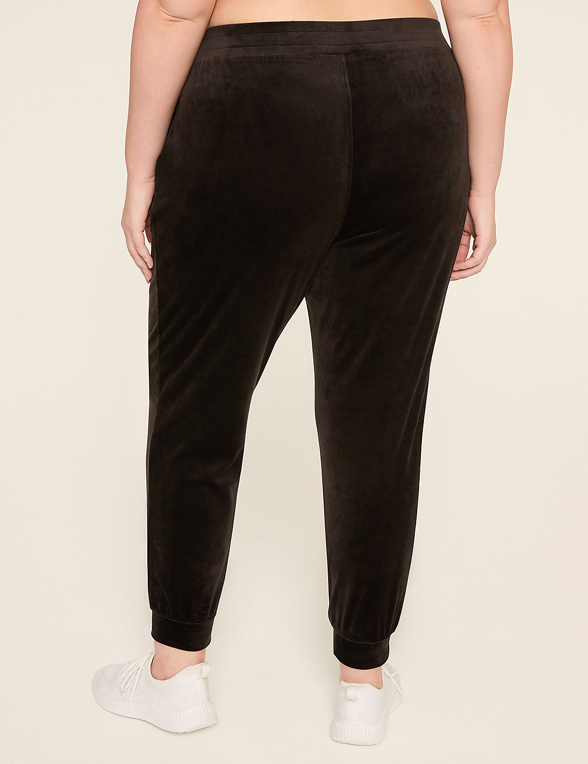 LIVI Velour Jogger Product Image 2