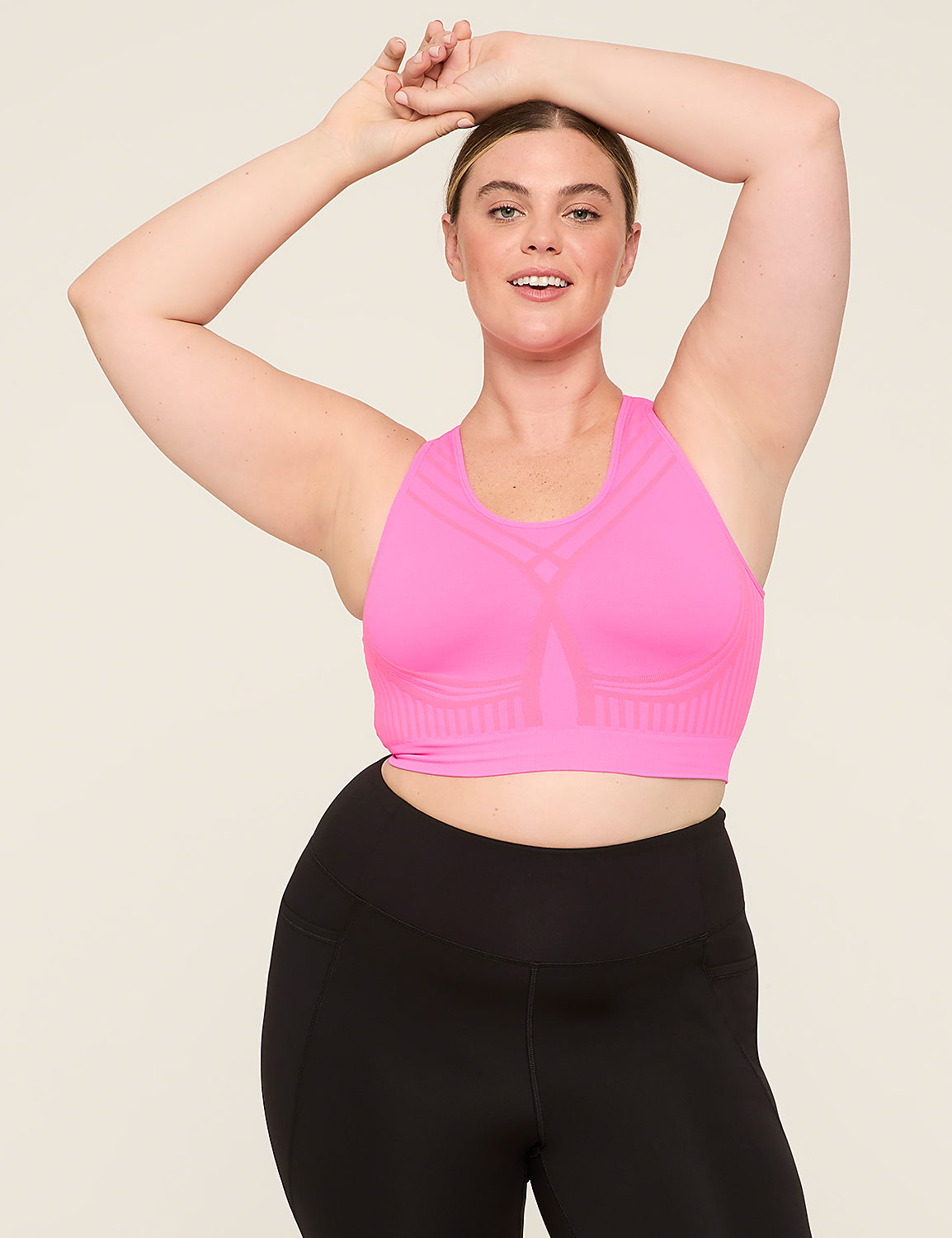 LIVI Wireless Medium-Impact Seamless Sports Bra Product Image 1