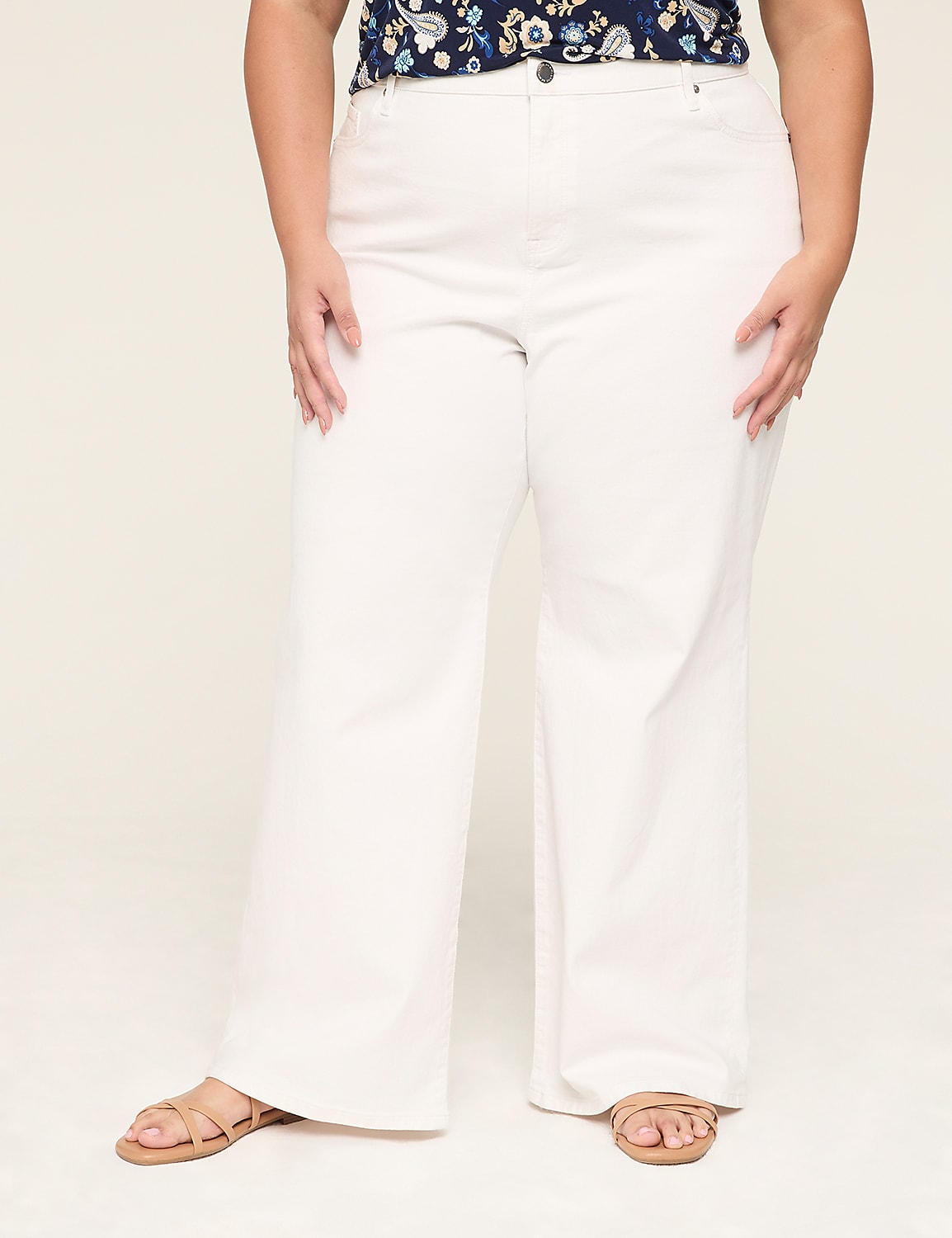 360 Flex Signature Fit High-Rise Wide Leg Jean Product Image 1